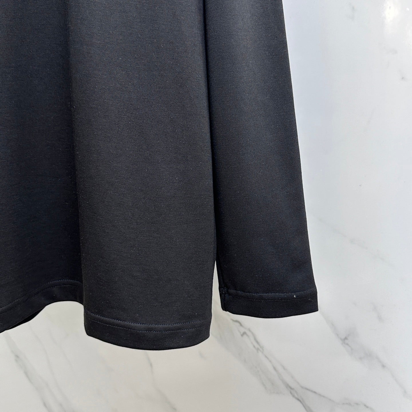 Louis Vuitton 2025SS Men’s Long Sleeve Logo T-Shirt – Casual Luxury Streetwear, Near New Condition