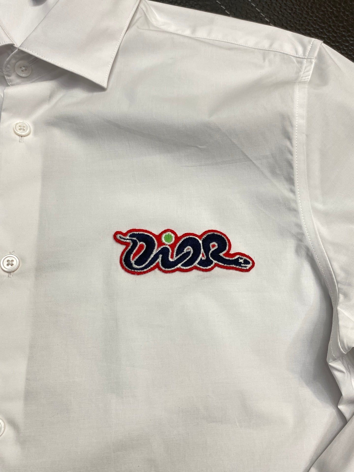 Pre-Owned Dior Men’s Embroidered Logo Long Sleeve Shirt – Luxury Business Casual, Like New