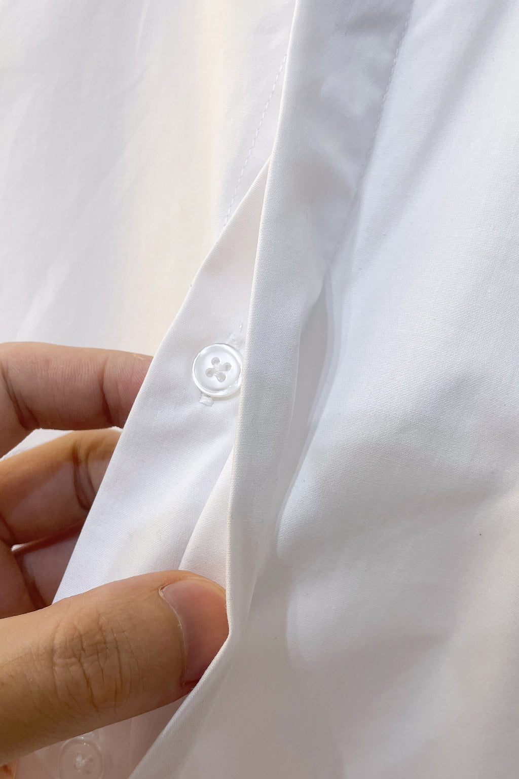 Pre-Owned Prada Long-Sleeve Shirt – Like New Classic Point Collar Luxury Essential