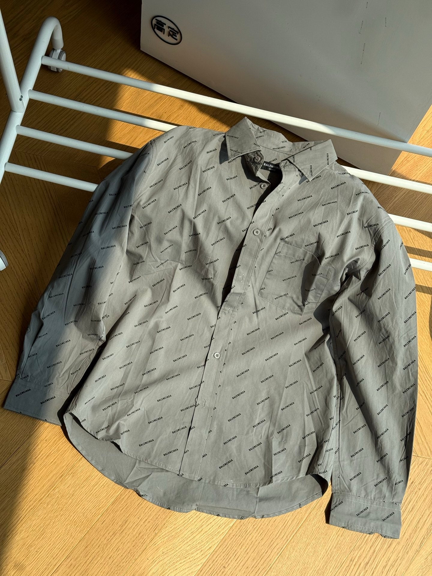 Pre-Owned Balenciaga Monogram Print Shirt – Like New Grey Long-Sleeve Designer Essential