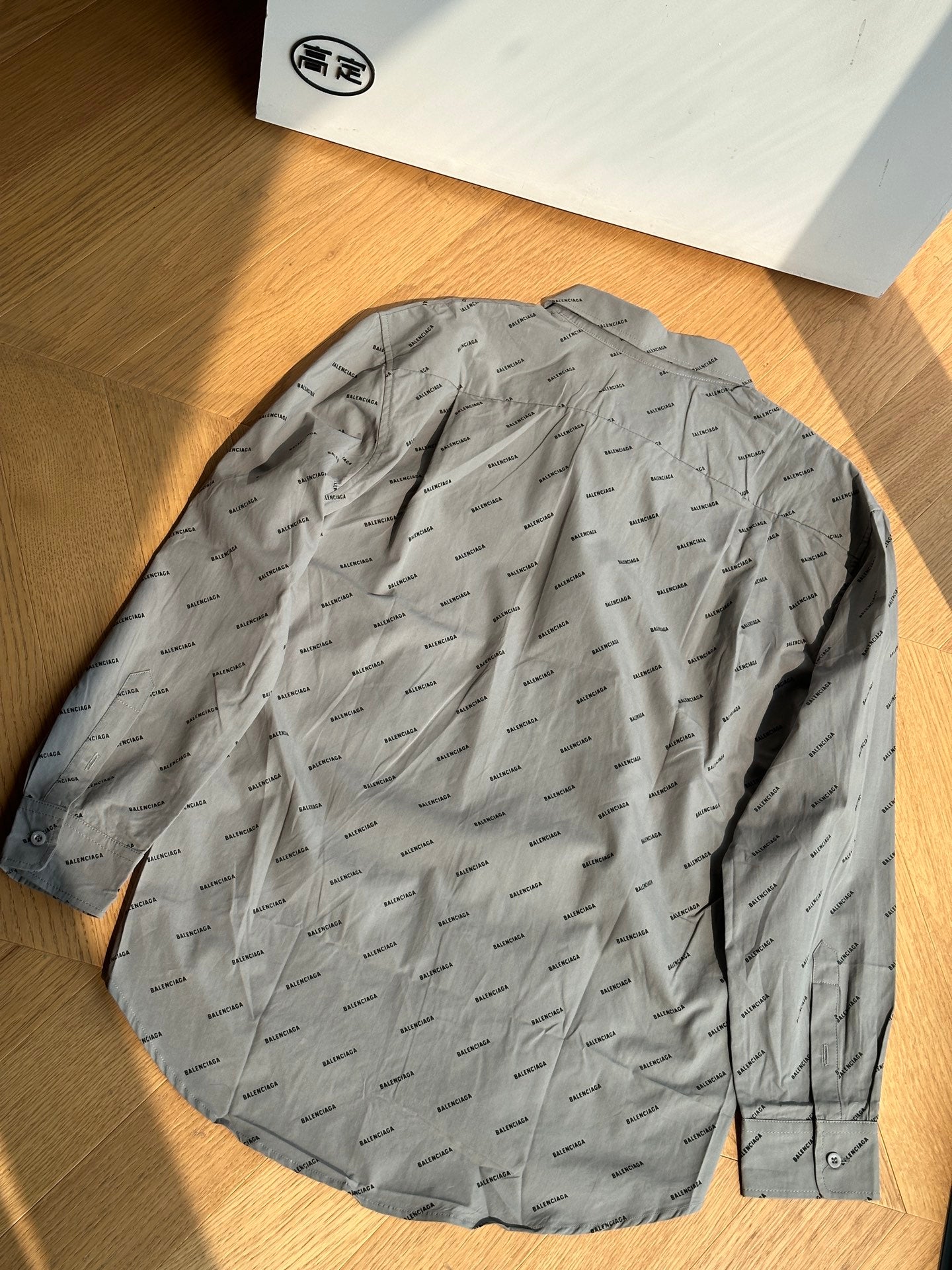 Pre-Owned Balenciaga Monogram Print Shirt – Like New Grey Long-Sleeve Designer Essential