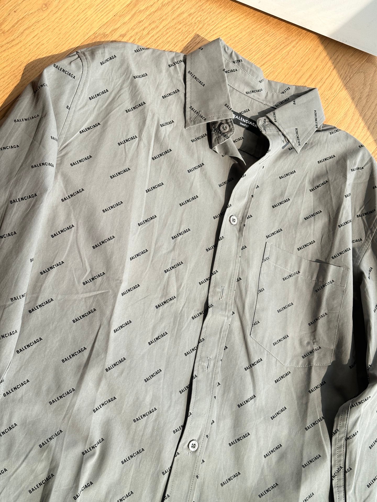 Pre-Owned Balenciaga Monogram Print Shirt – Like New Grey Long-Sleeve Designer Essential