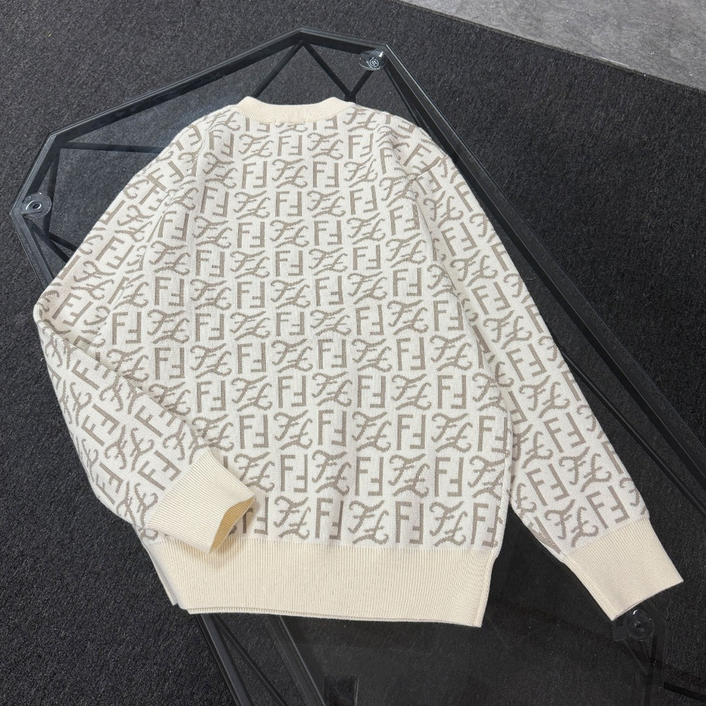 Pre-Owned Fendi Wool Knit Sweater – Like New FF Monogram Crewneck Luxury Knitwear