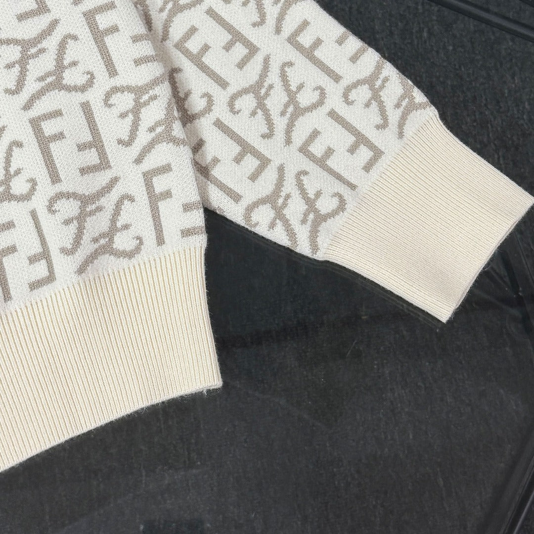 Pre-Owned Fendi Wool Knit Sweater – Like New FF Monogram Crewneck Luxury Knitwear