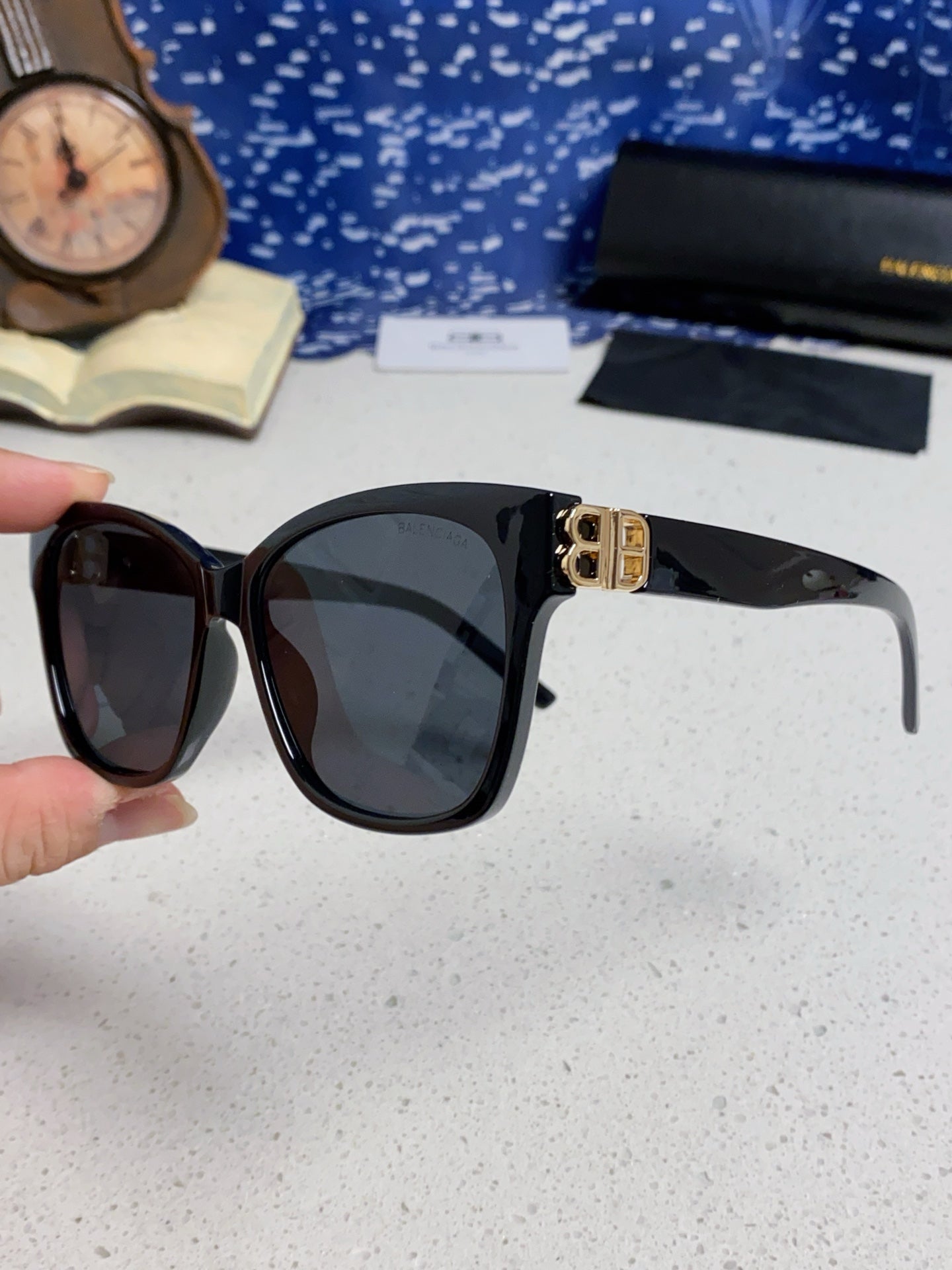 Balenciaga BB0102SA Second-Hand Luxury Sunglasses | Authenticity Guaranteed