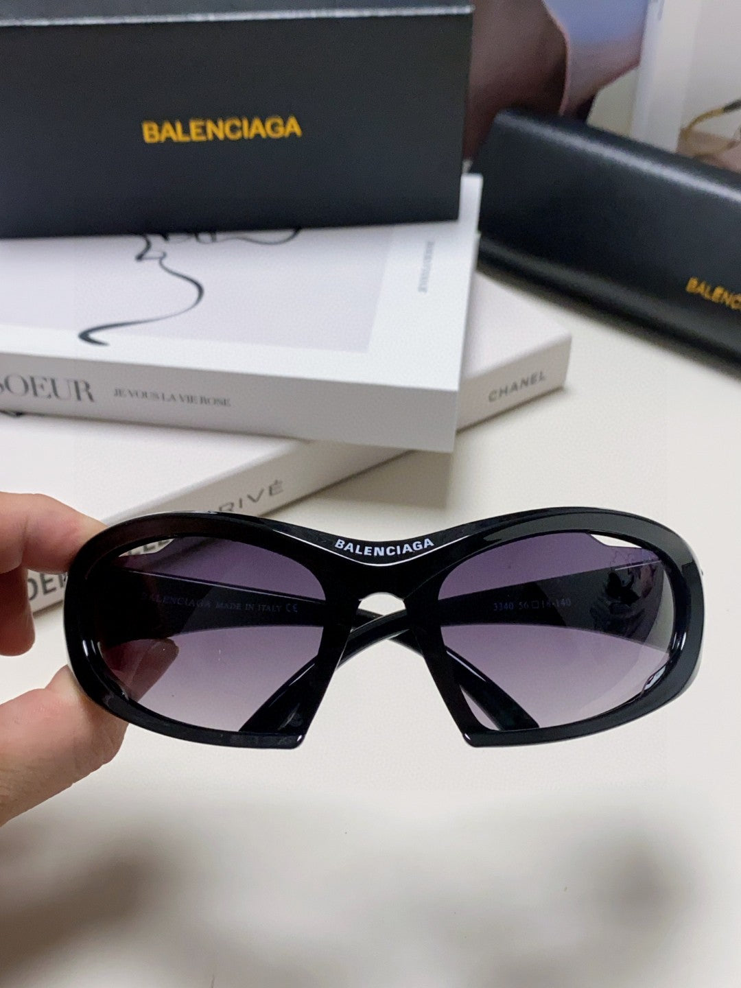Pre-Owned Balenciaga Dynamo Rectangle Sunglasses – Authentic Luxury Eyewear
