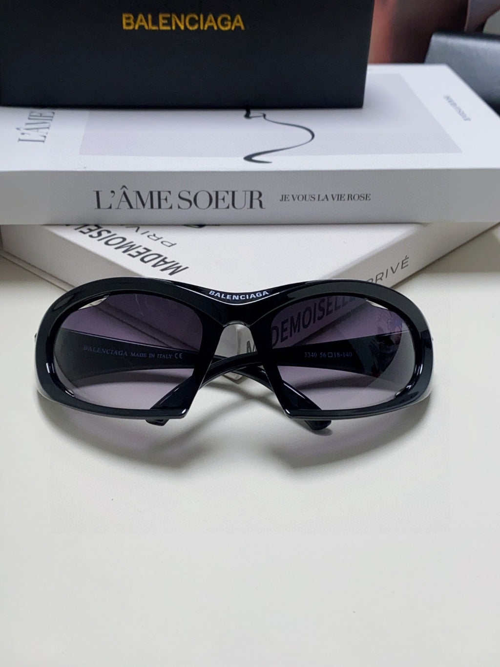 Pre-Owned Balenciaga Dynamo Rectangle Sunglasses – Authentic Luxury Eyewear