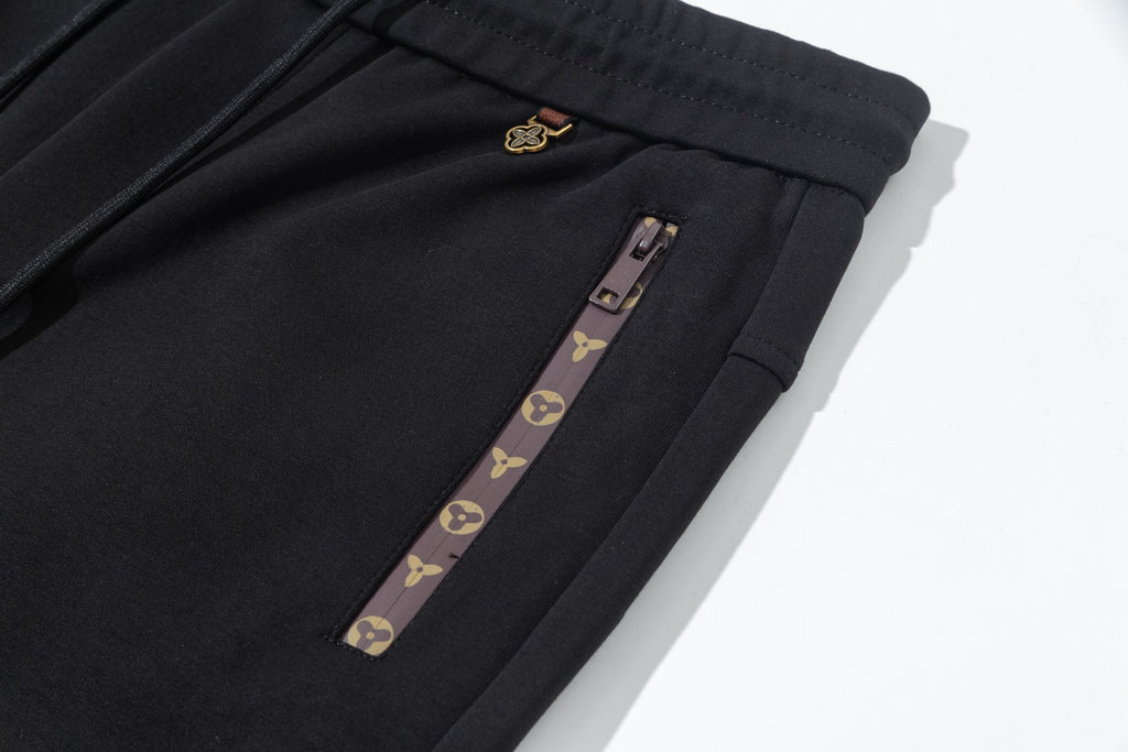 Pre-Owned Louis Vuitton Casual Sweatpants – Black Drawstring Logo Patch, Versatile Streetwear Luxury