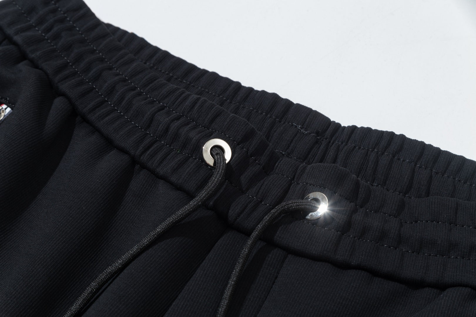 Pre-Owned Moncler Casual Sweatpants – Black Drawstring Logo Detail, Premium Athleisur
