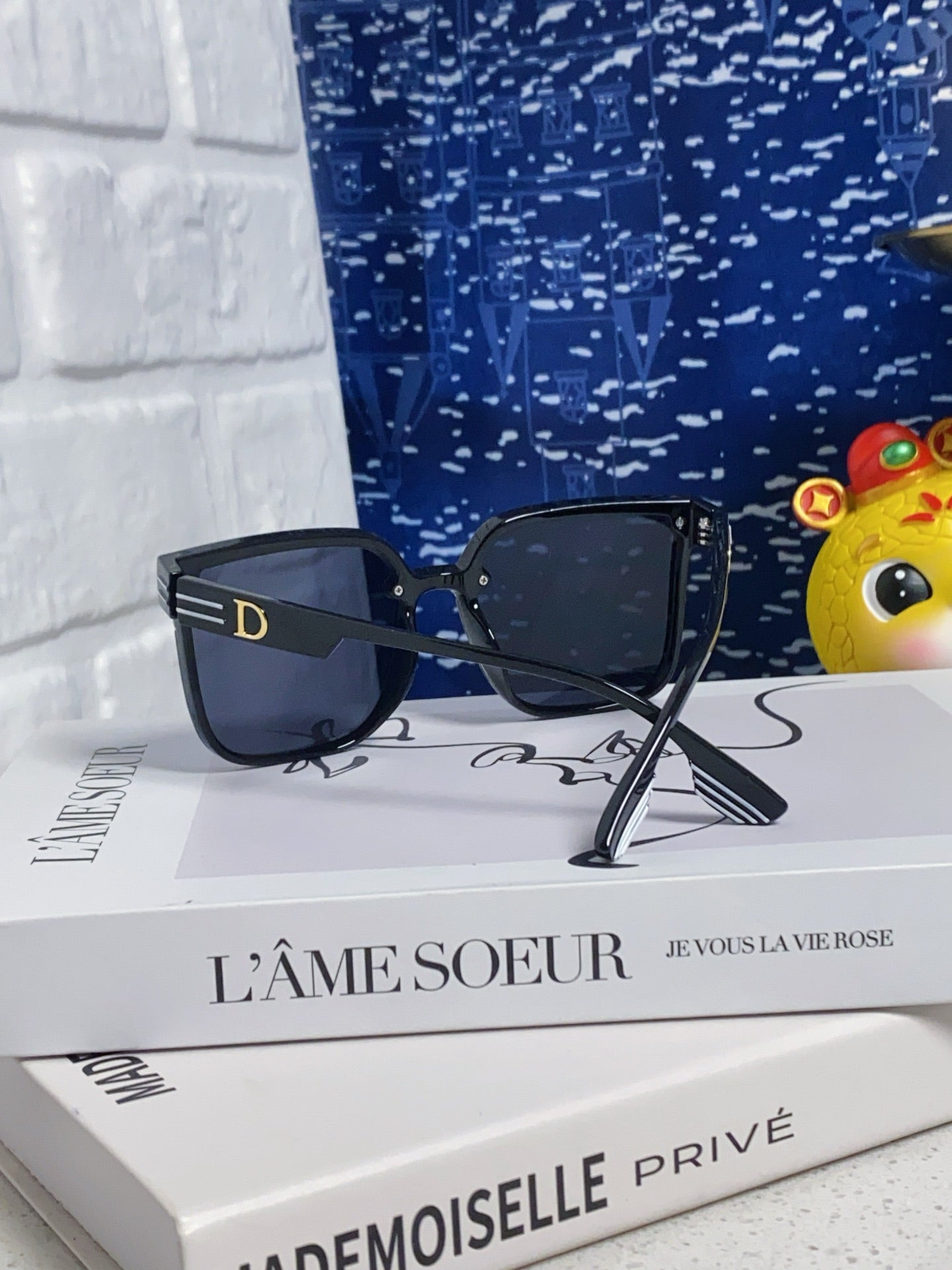 Pre-Owned Dior Square Sunglasses – Authentic Couture Eyewear