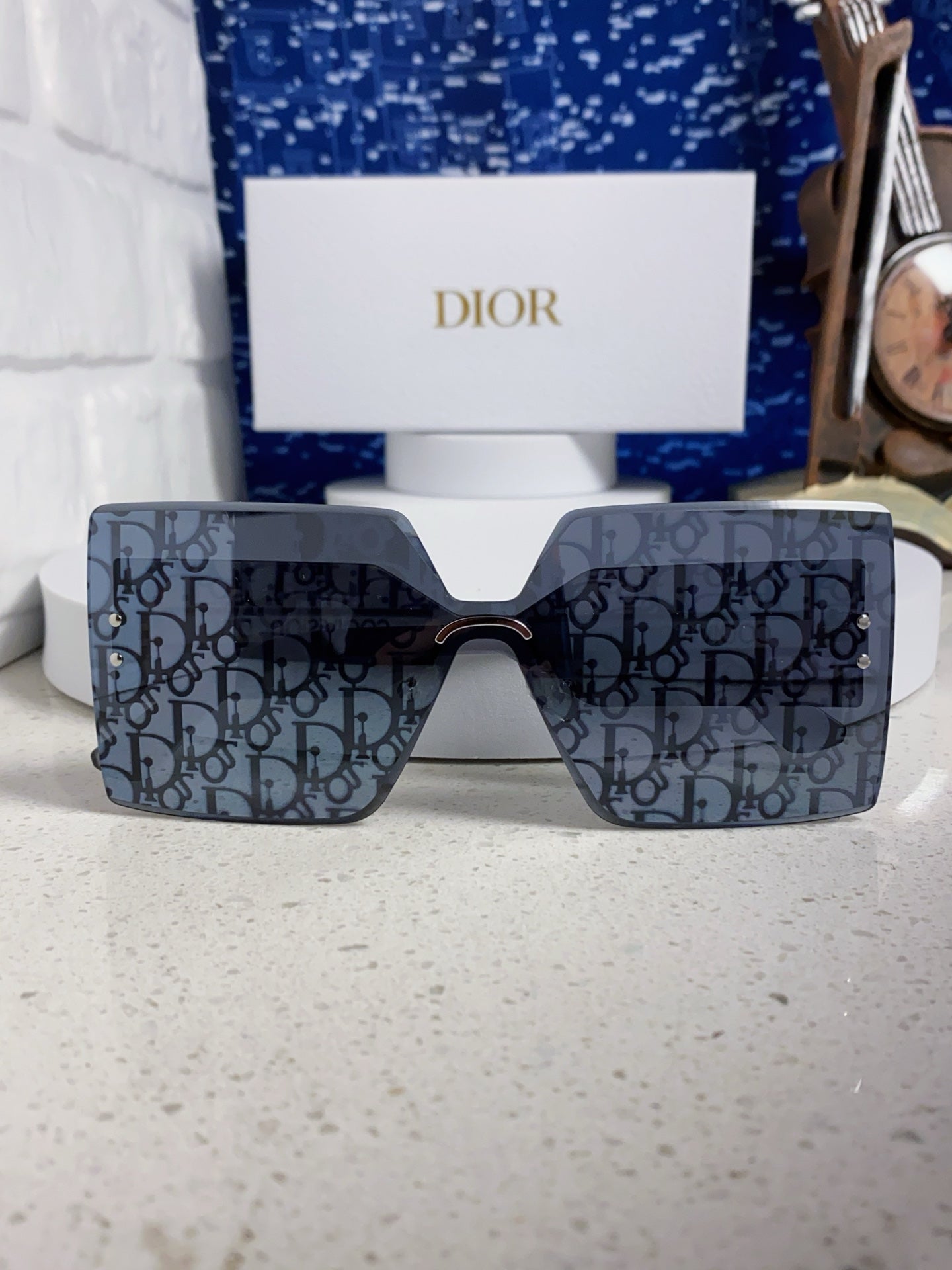 Pre-Owned Dior 30 Montaigne Frameless Logo Square Sunglasses – Authentic Couture Piece