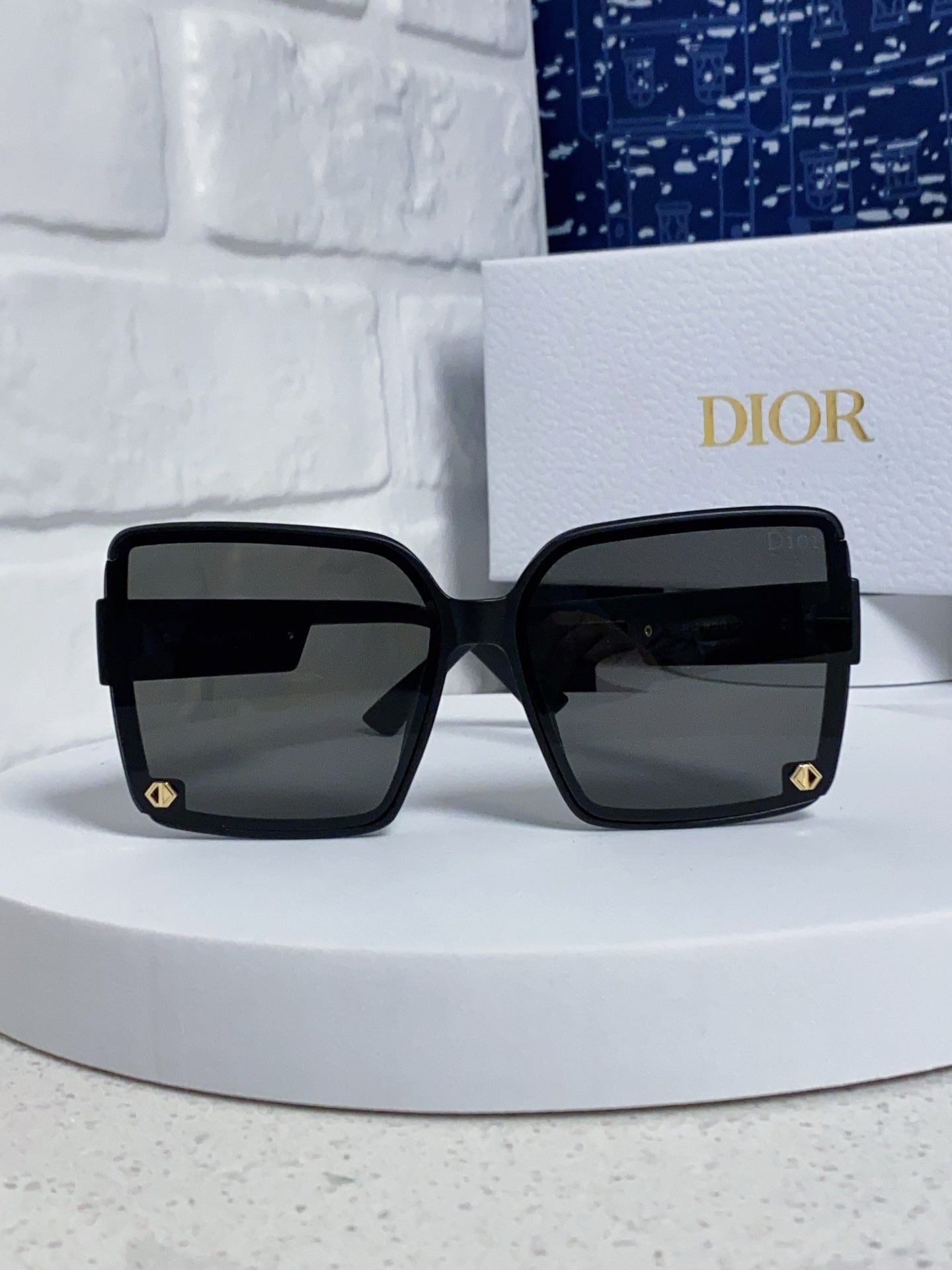Dior Frameless Square Sunglasses | Pre-Loved Designer Icon