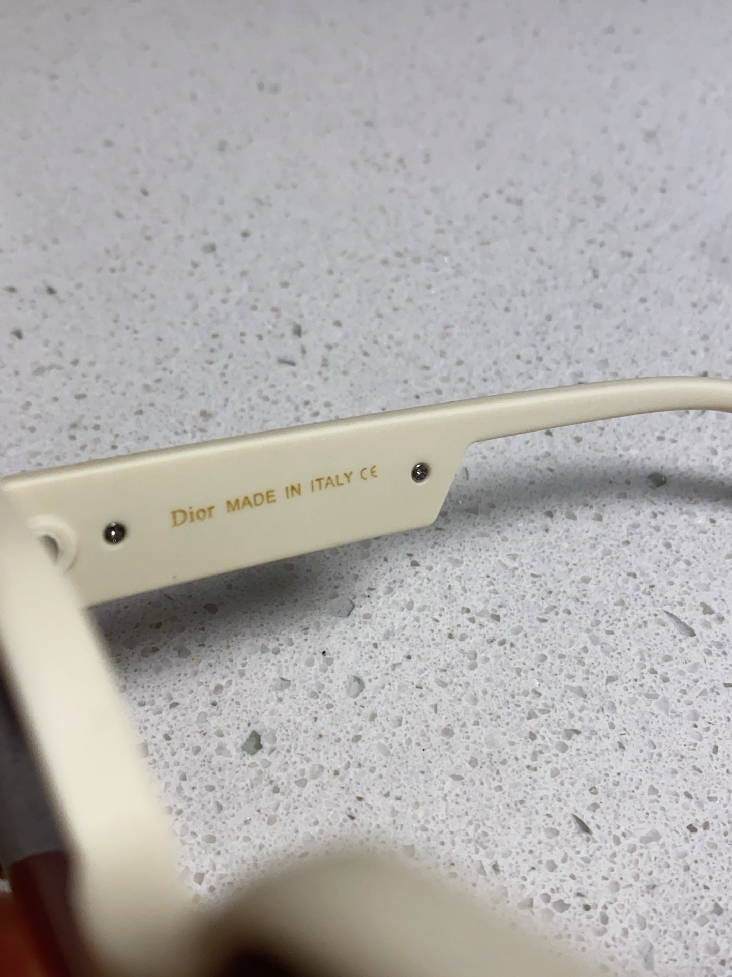 Pre-Owned Dior Frameless Square Sunglasses – Elegant Cream & Gold Accent