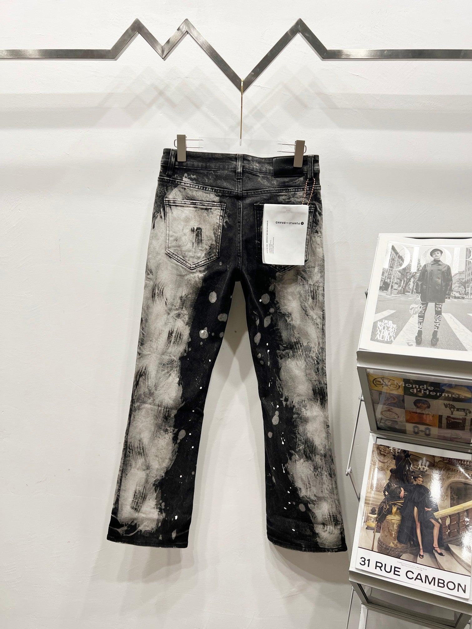 Pre-Owned Purple Brand Distressed Slim-Fit Jeans – Washed Black Ink Effect, Contemporary Streetwear
