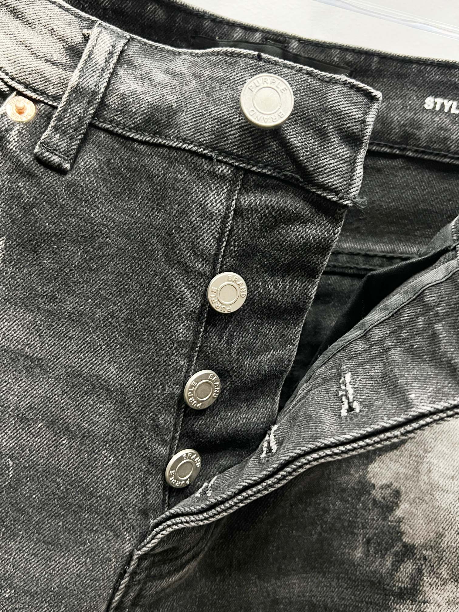 Pre-Owned Purple Brand Distressed Slim-Fit Jeans – Washed Black Ink Effect, Contemporary Streetwear