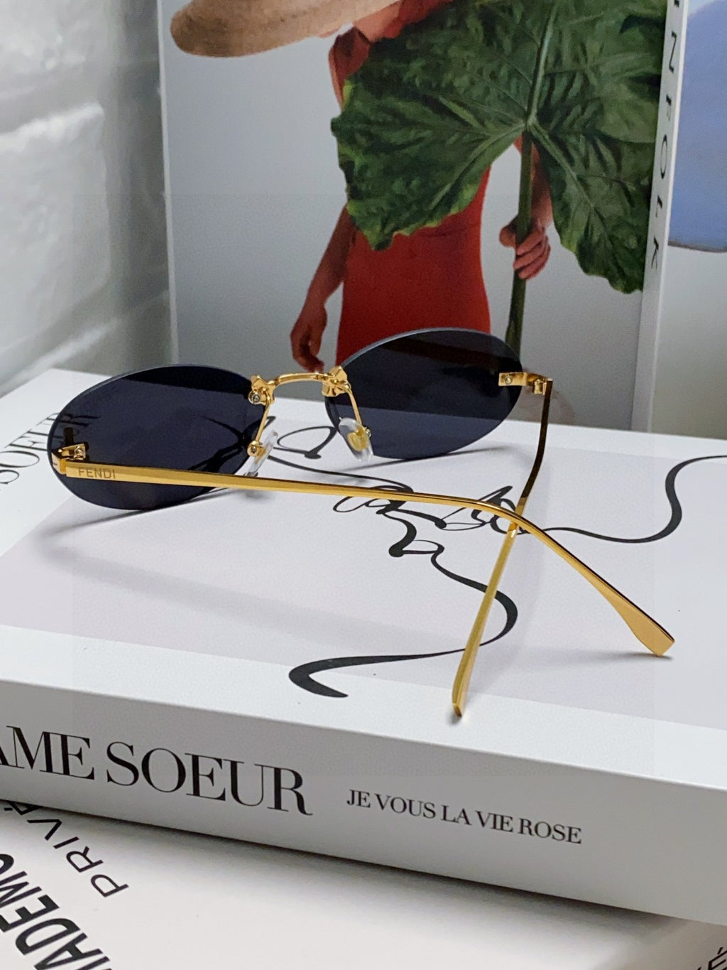 Fendi Rimless Oval Sunglasses | Unisex, Elegant, Pre-Loved