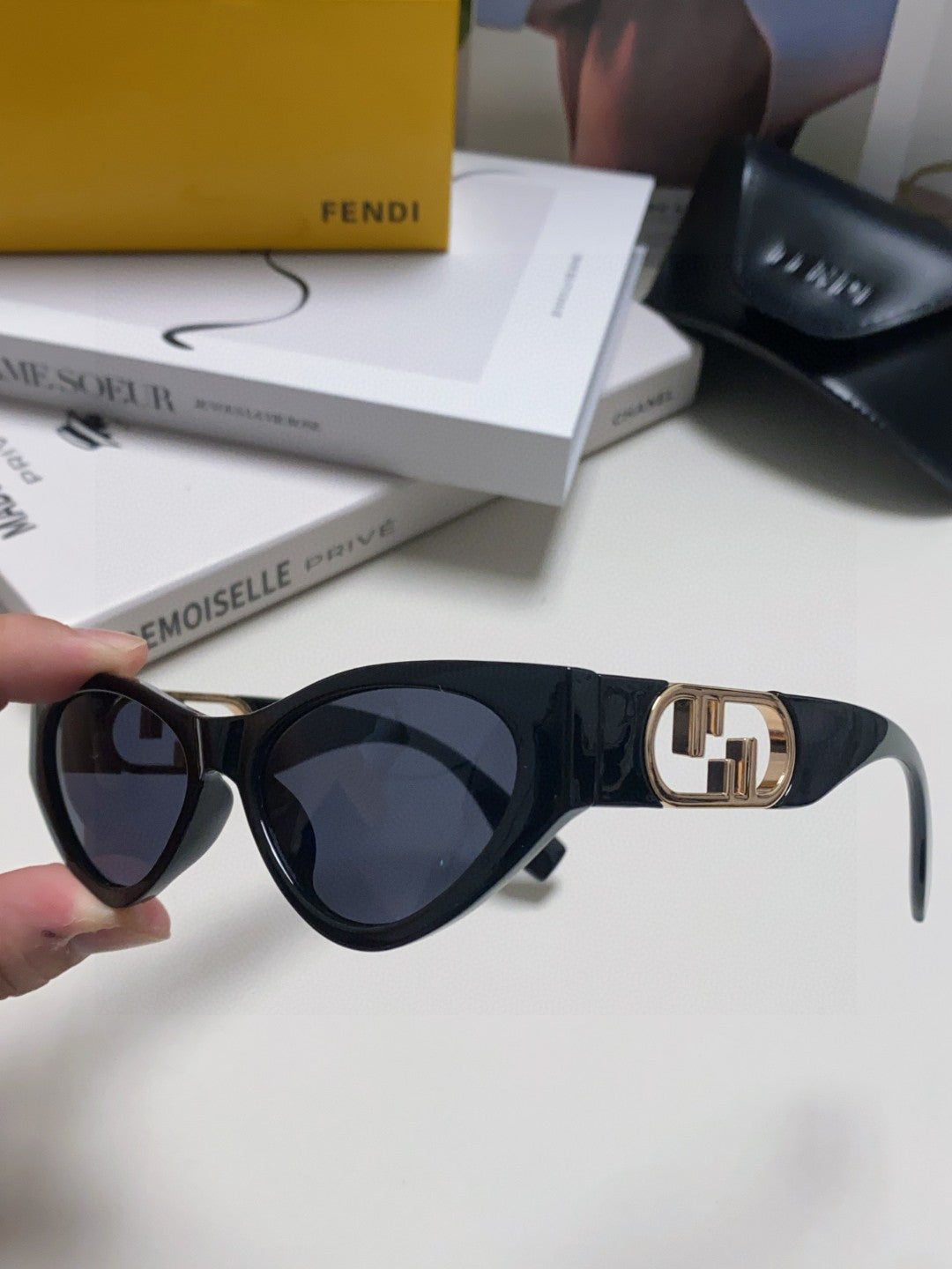 Fendi Rimless Cat-Eye Sunglasses | Pre-Loved Chic Eyewear