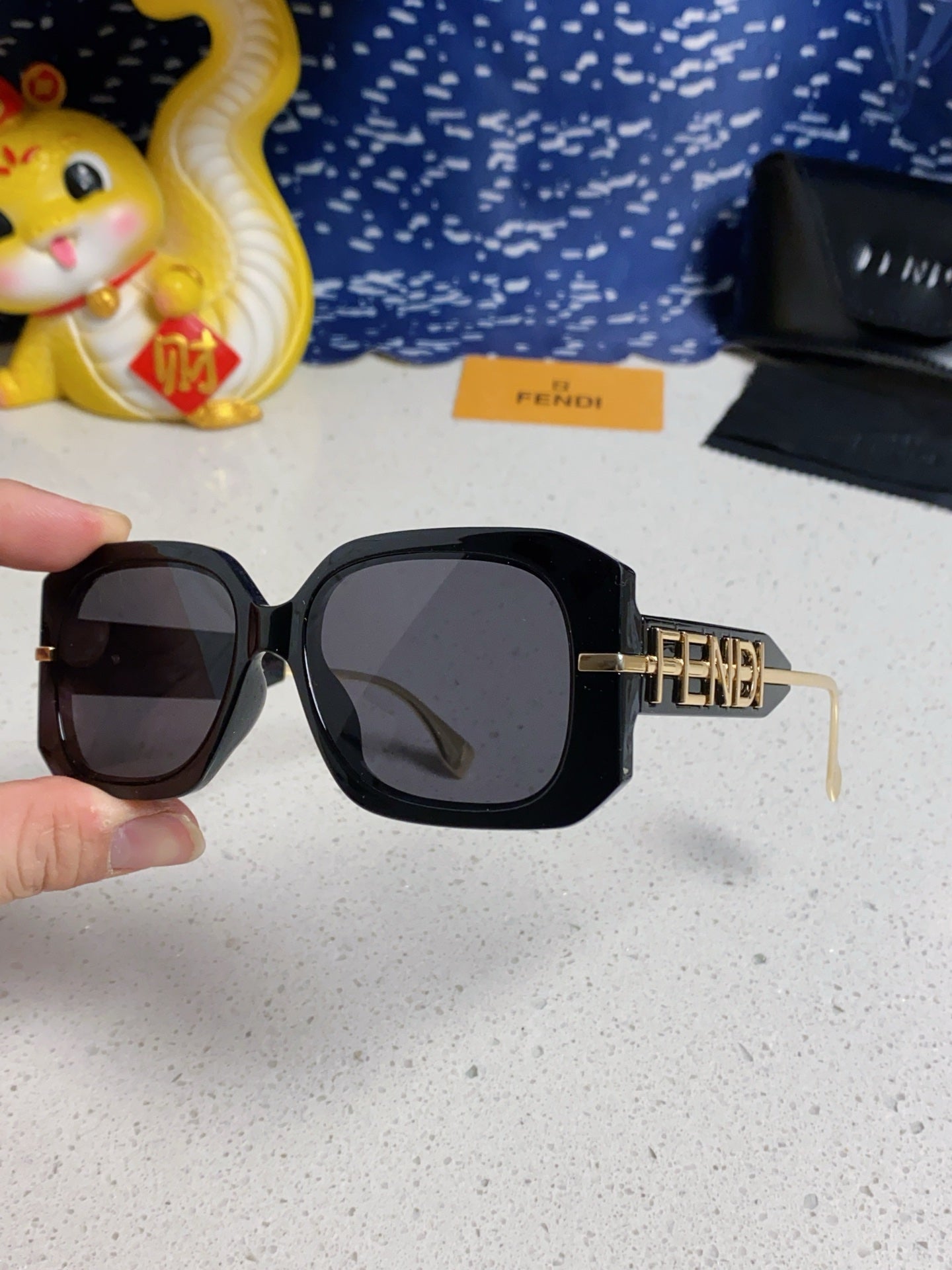 Fendi Oversized Square Sunglasses | Pre-Loved Iconic Fashion