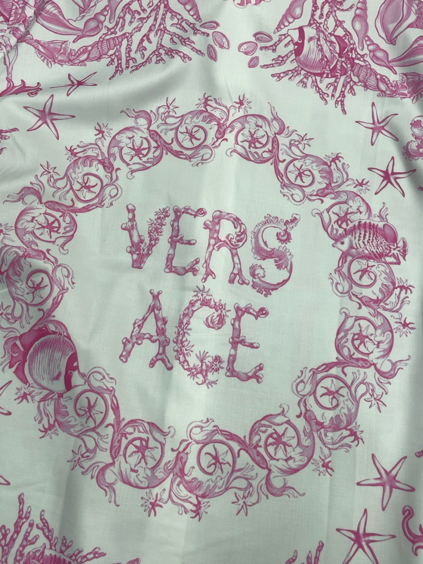 Pre-Owned Versace Baroque Print Long-Sleeve Shirt – Luxury Designer Silk Blend, Iconic Pattern, Unisex