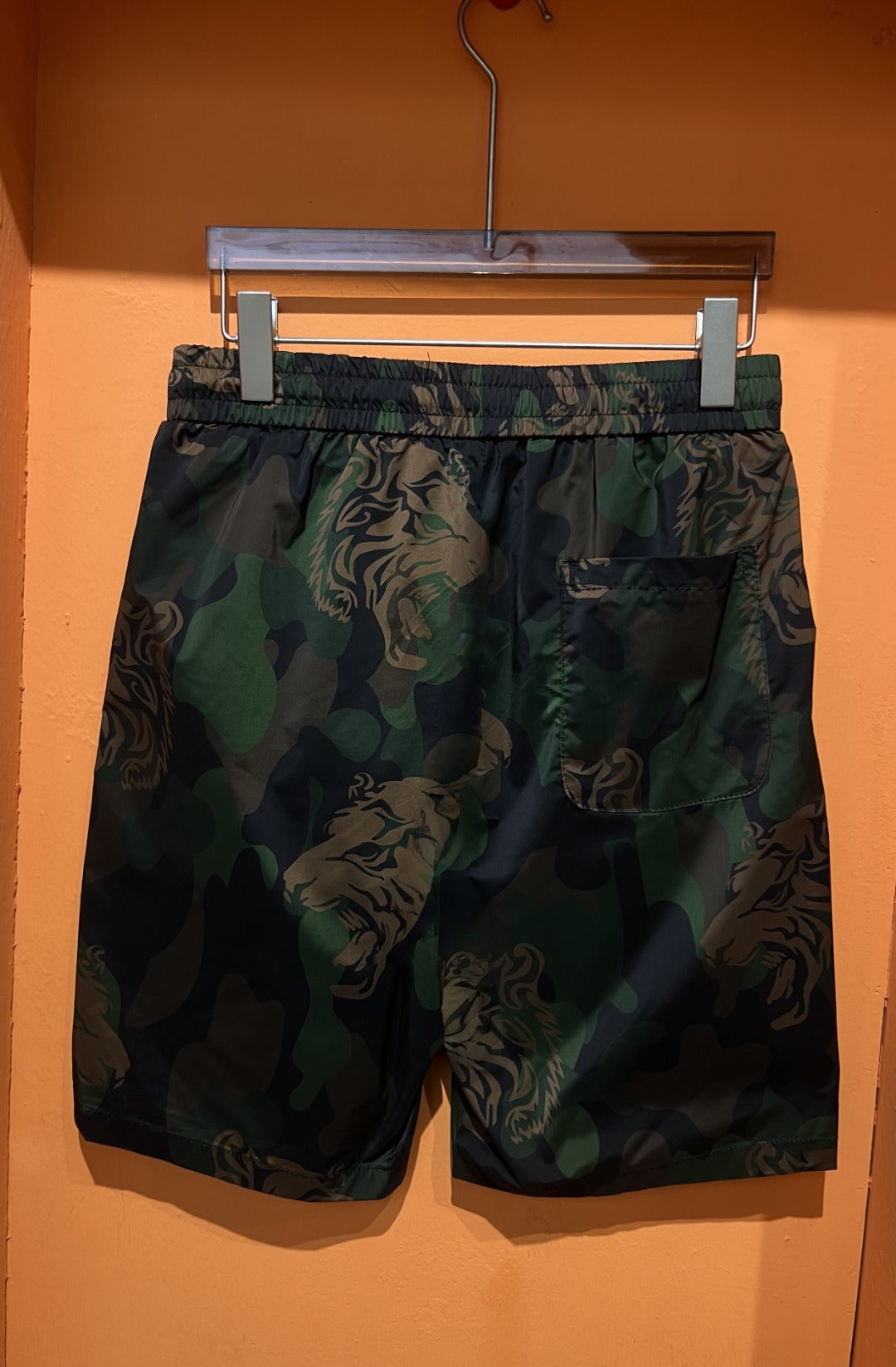 Pre-Owned Gucci Limited Edition Camouflage Print Drawstring Shorts