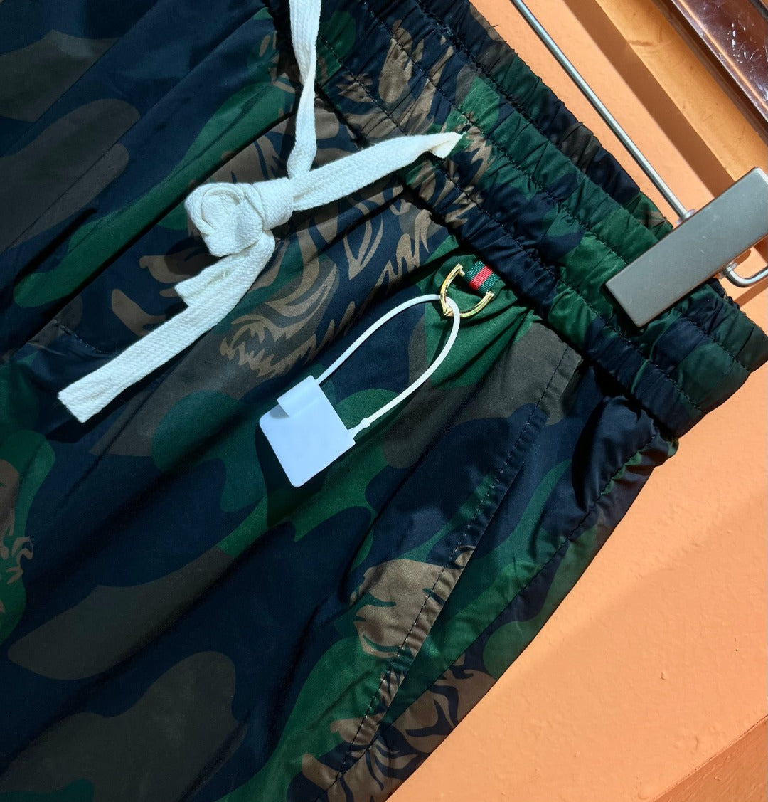 Pre-Owned Gucci Limited Edition Camouflage Print Drawstring Shorts