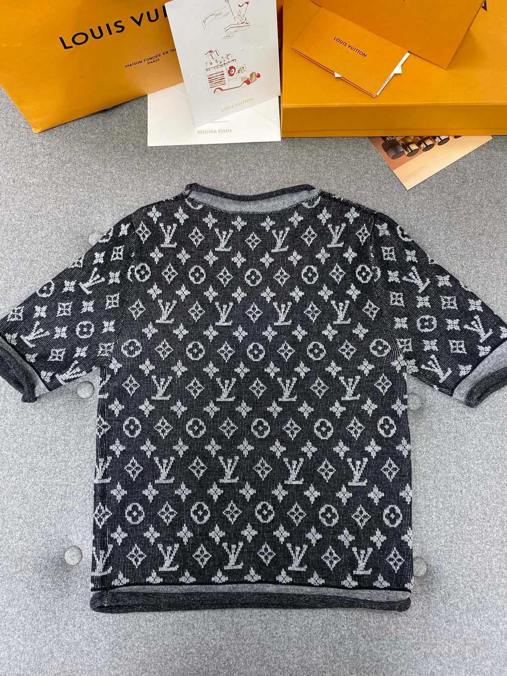 Pre-Owned LV Monogram Jacquard Knit T-Shirt – Luxury Short-Sleeve Top, Like New
