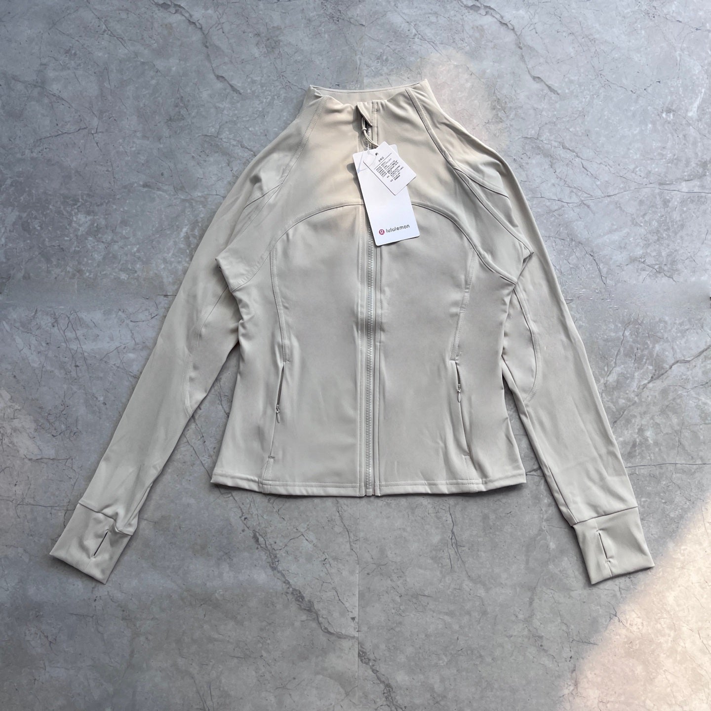 Pre-Owned Lululemon Slim-Fit Lightweight Zip Jacket – Women’s Everyday Activewear, 3 Colors, Like New