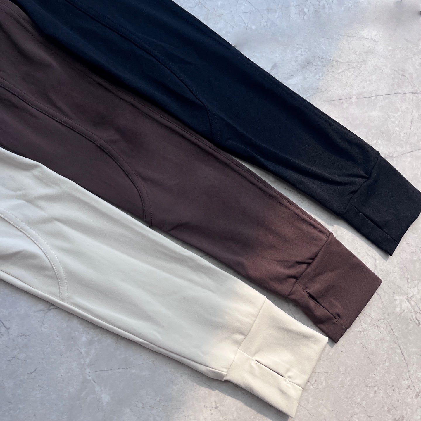 Pre-Owned Lululemon Slim-Fit Lightweight Zip Jacket – Women’s Everyday Activewear, 3 Colors, Like New