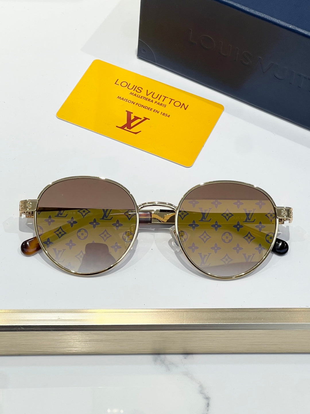 Louis Vuitton LV Aura Square Sunglasses | Pre-Loved Luxe Statement