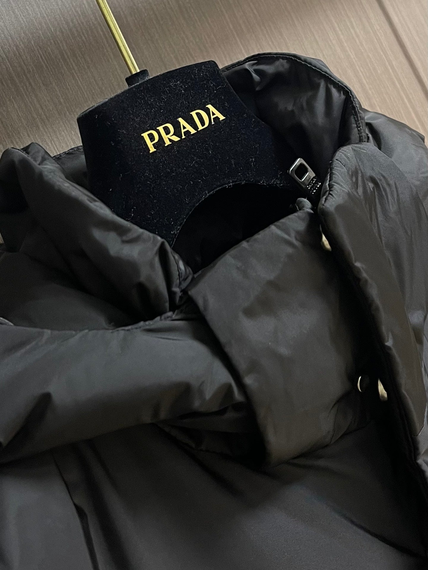 Pre-Owned Prada Down Jacket – Classic Hooded Puffer Coat with Iconic Triangle Logo, Black Edition