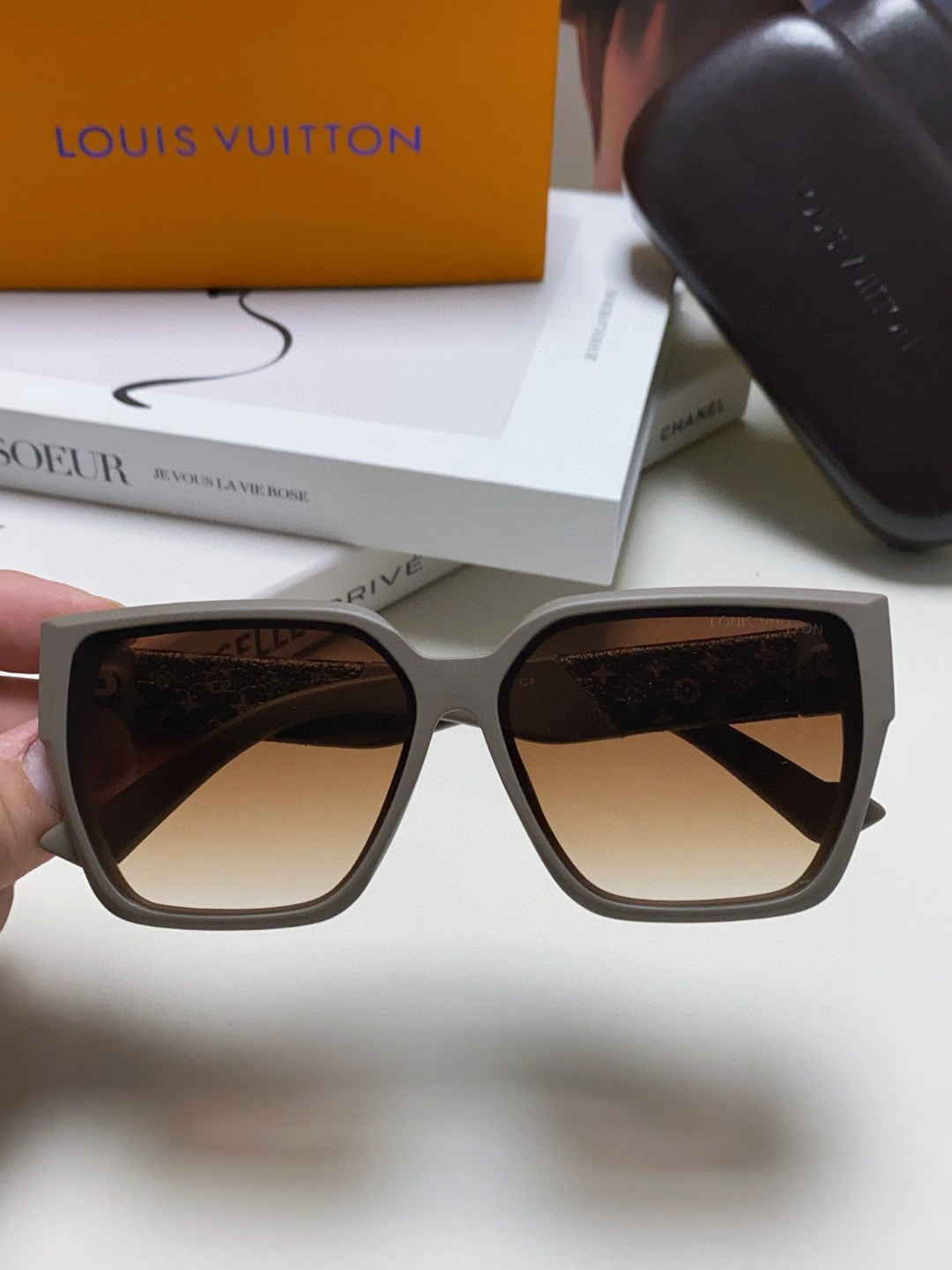 Louis Vuitton LV Aura Square Sunglasses | Pre-Loved Statement Square
