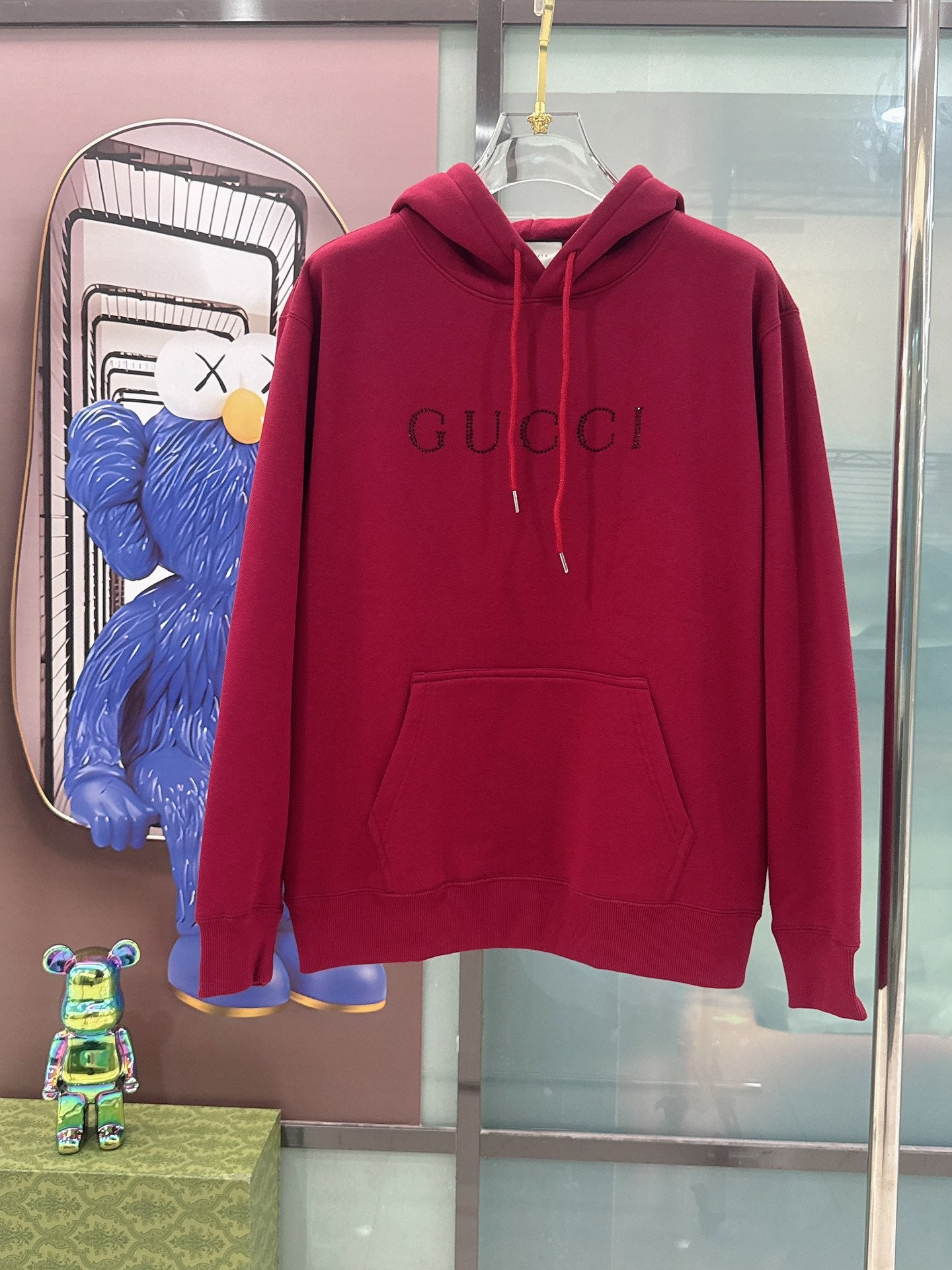 Pre-Owned Gucci Oversized Hoodie – Like New Red Logo Sweatshirt, Luxury Streetwear Essential