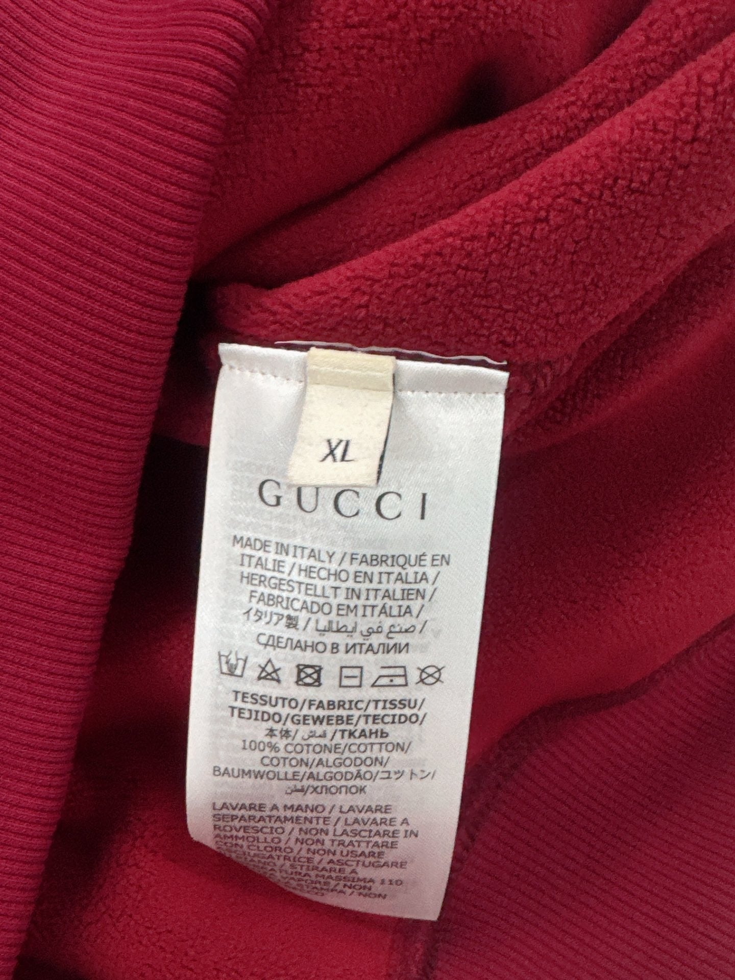 Pre-Owned Gucci Oversized Hoodie – Like New Red Logo Sweatshirt, Luxury Streetwear Essential