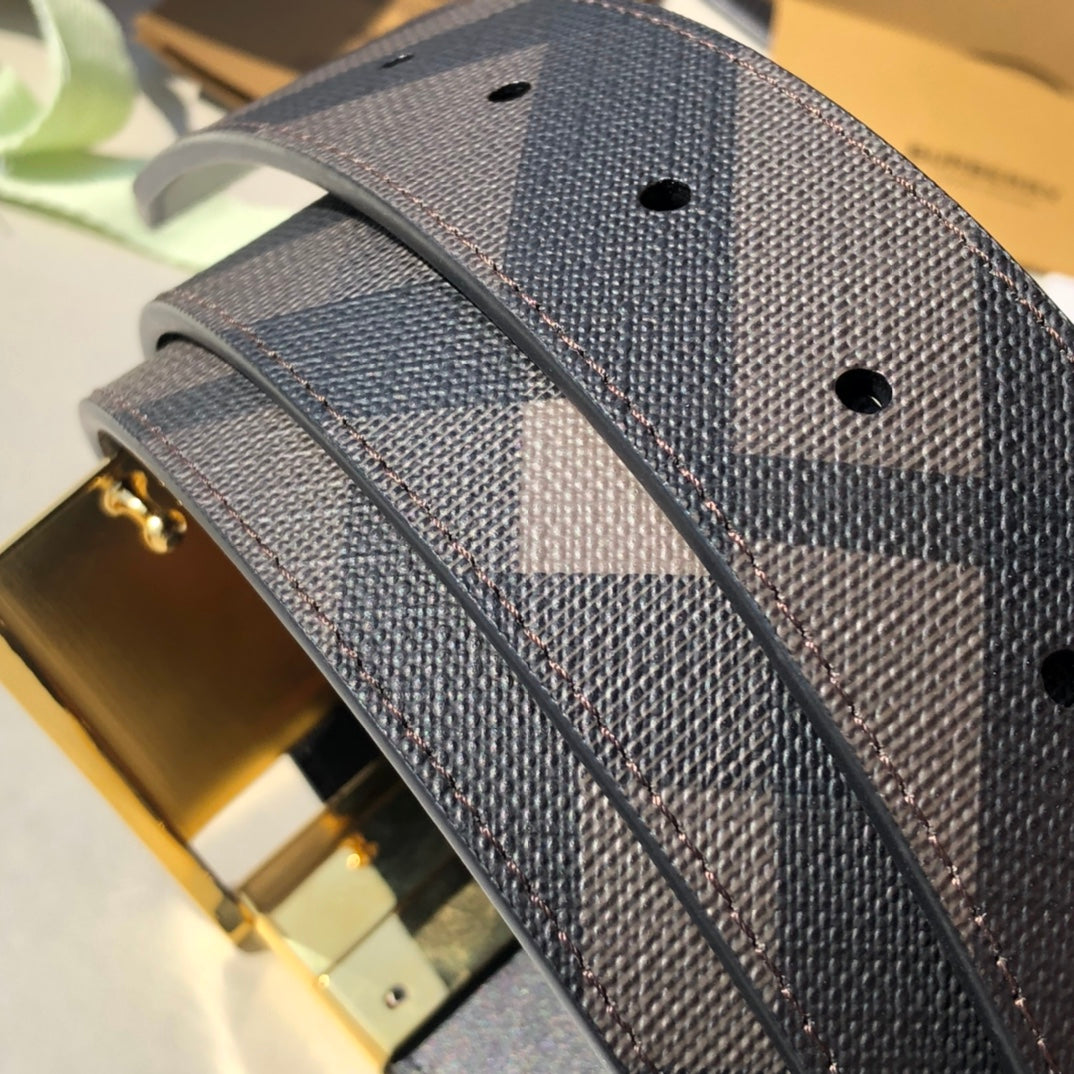 Pre-Owned Burberry Men’s London Check Reversible Leather Belt with TB Logo Buckle, 3.5cm Width