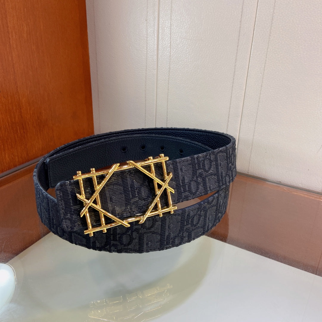 Pre-Owned Dior Men’s Reversible Belt 3.5cm with Signature Canvas & Calfskin, Brass Buckle