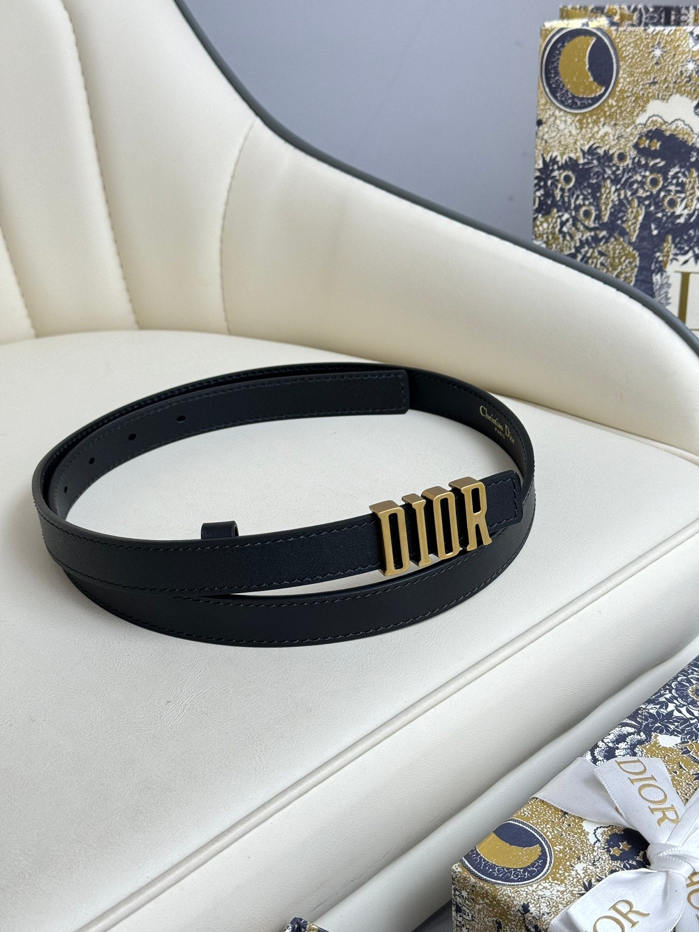Pre-Owned Dior Women’s Belt 2.0cm/3.0cm Calfskin with CD Logo Buckle