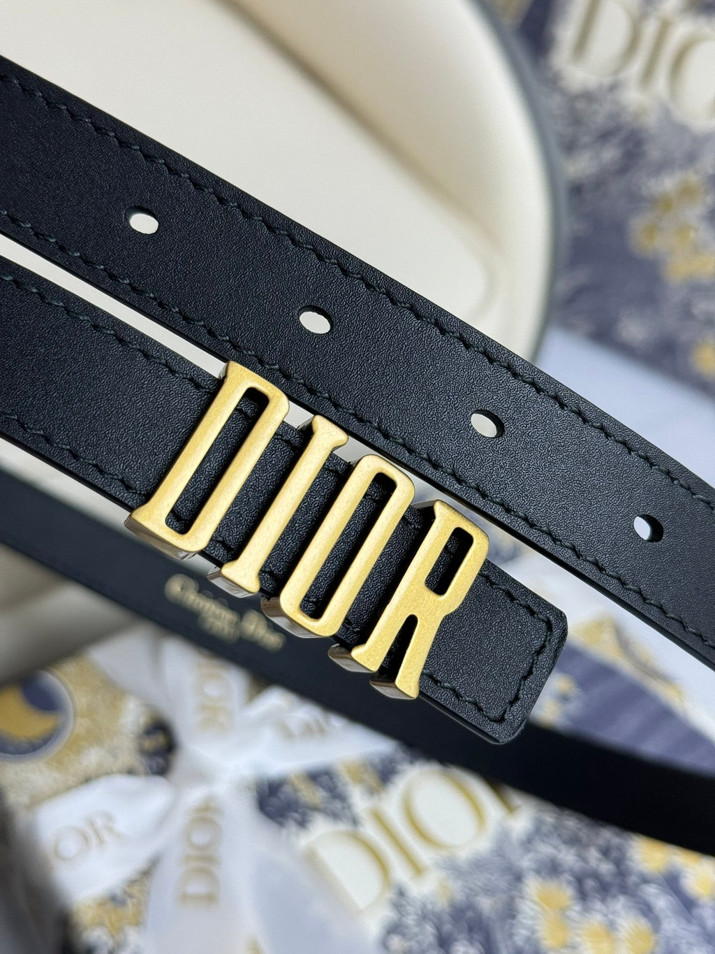 Pre-Owned Dior Women’s Belt 2.0cm/3.0cm Calfskin with CD Logo Buckle