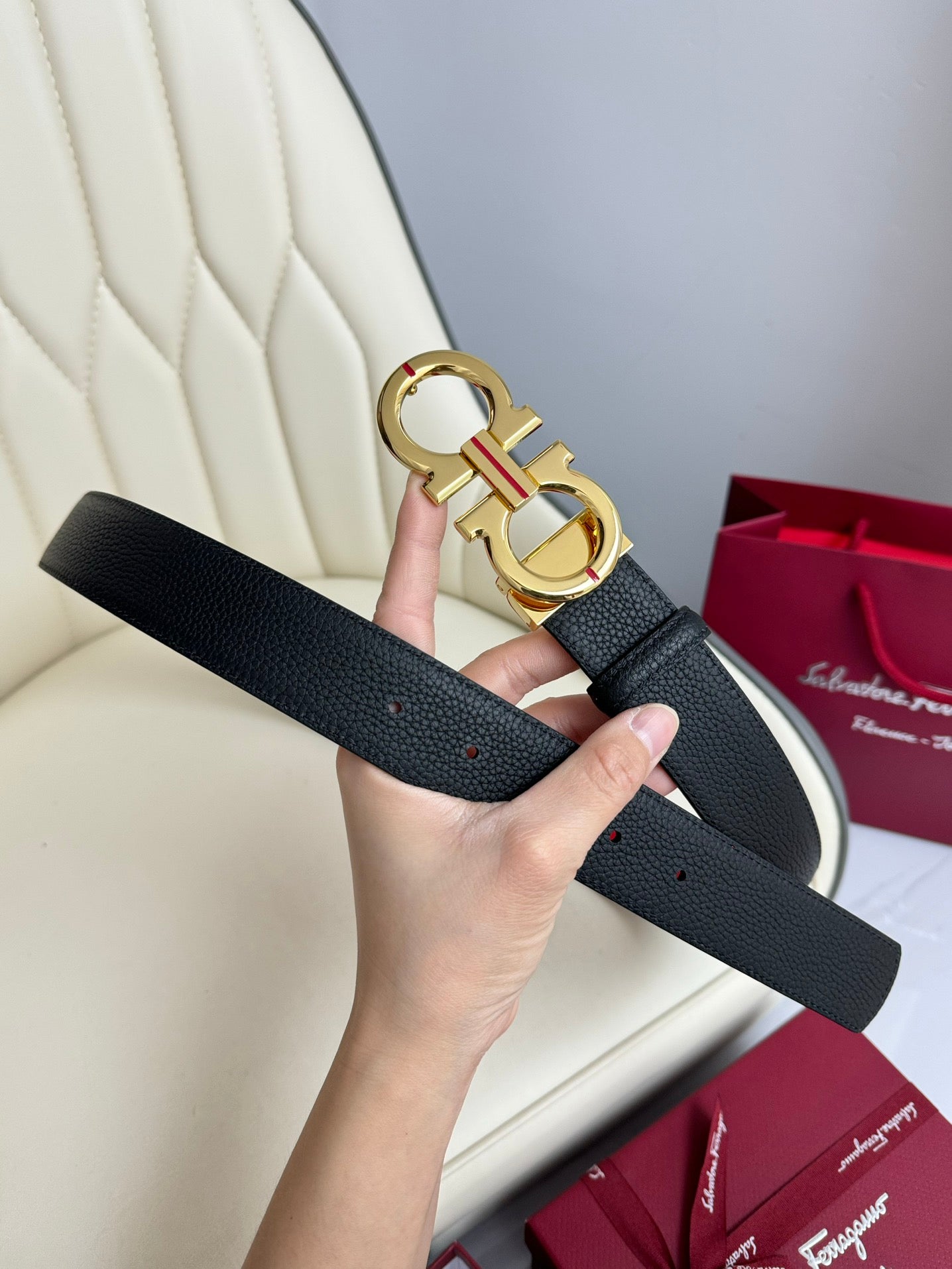 Ferragamo Reversible Leather Belt 3.5cm with Polished Brass Gancini Buckle