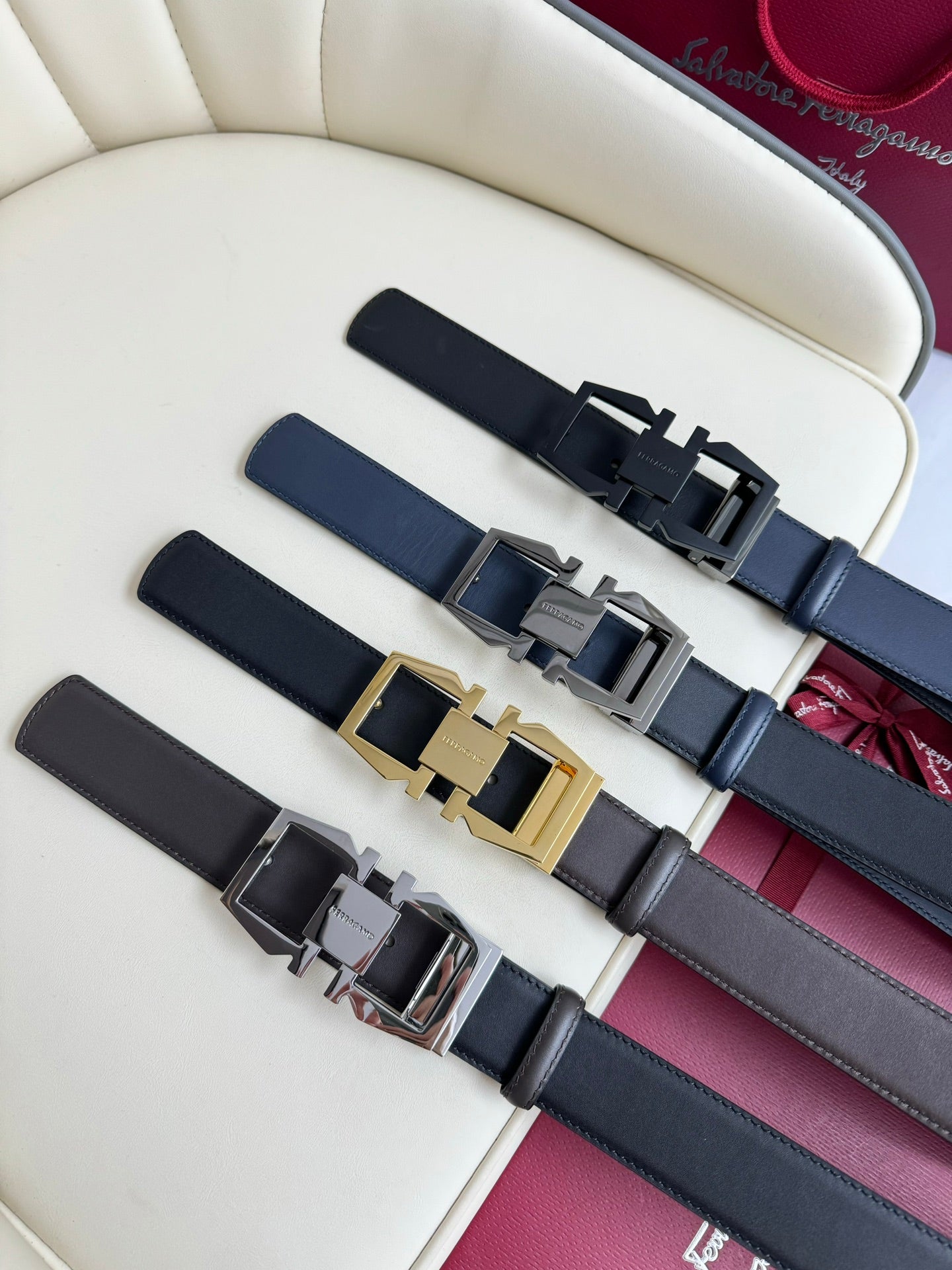 Ferragamo Reversible Leather Belt 3.5cm with Polished Brass Buckle