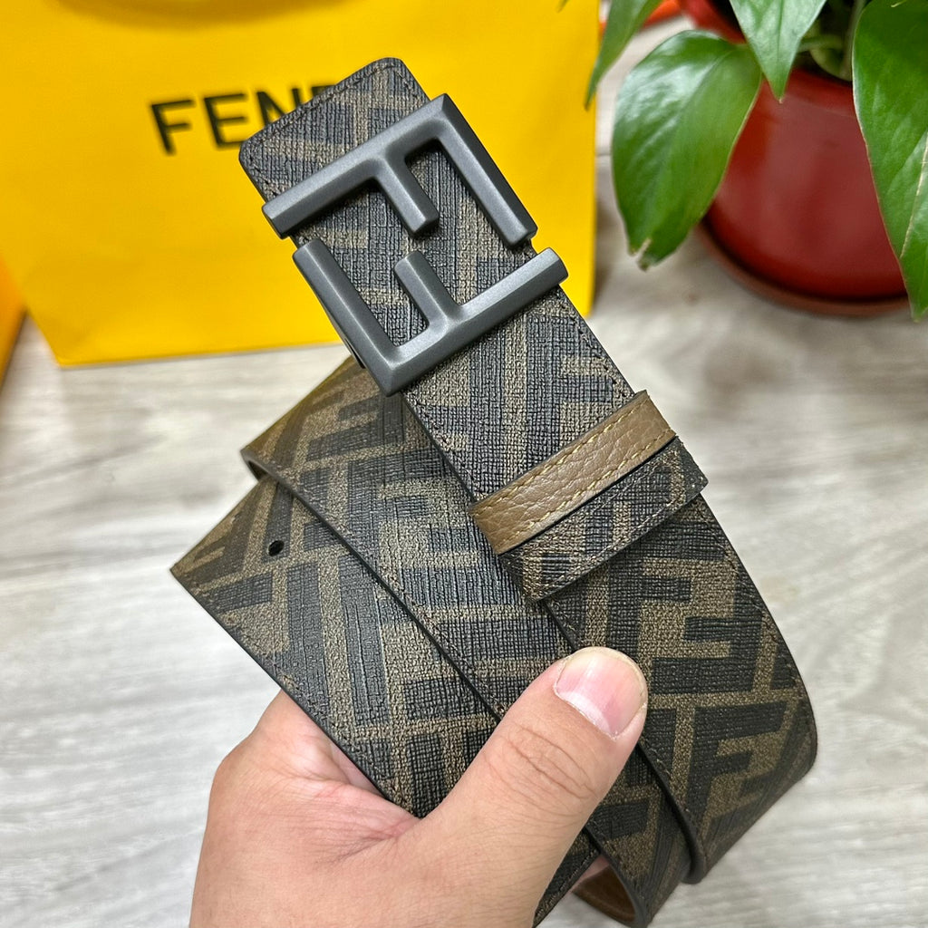 FENDI Reversible Cuoio Romano Leather Belt 4.0cm with FF Buckle