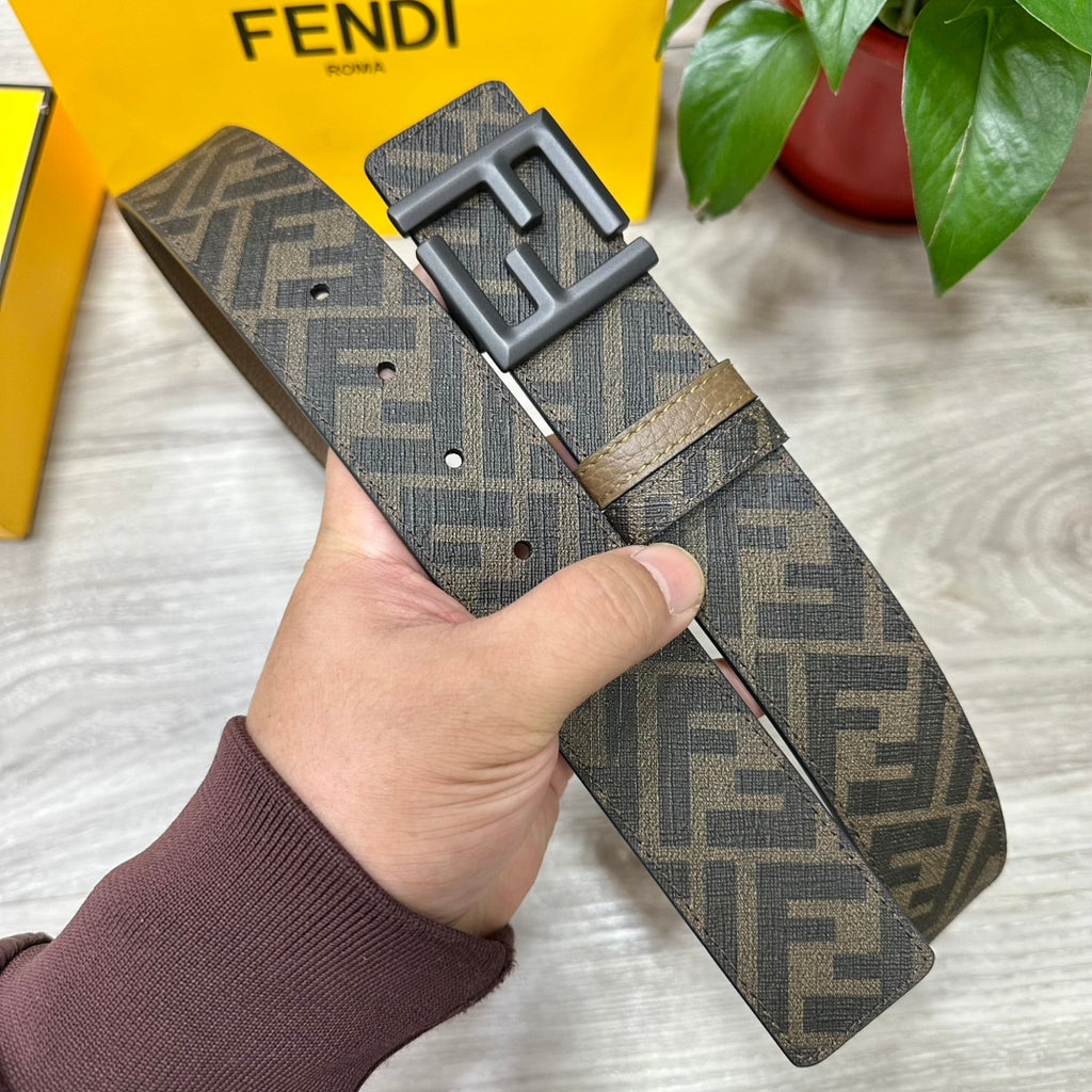 FENDI Reversible Cuoio Romano Leather Belt 4.0cm with FF Buckle