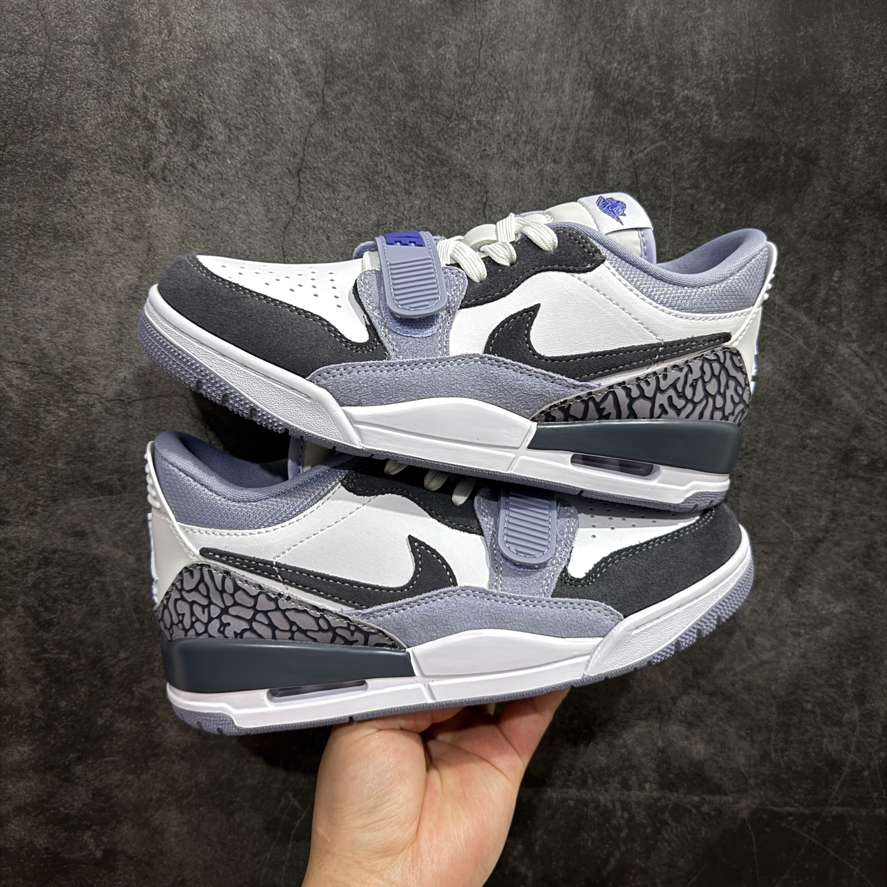 Pre-Owned Air Jordan Legacy AJ312 Low White/Grey/Blue CD7069-108