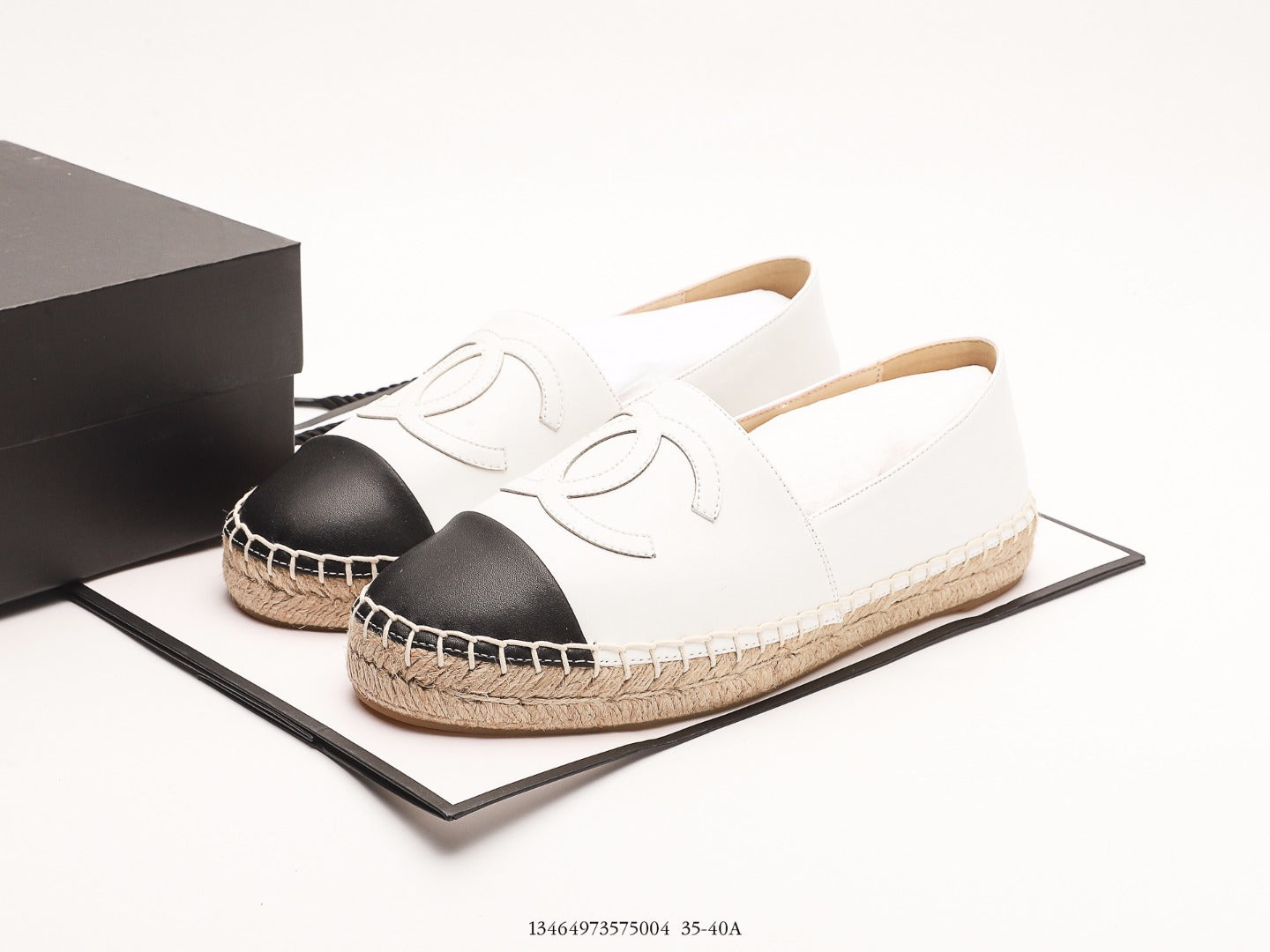 Pre-Owned Chanel Two-Tone Lambskin & Linen Espadrilles