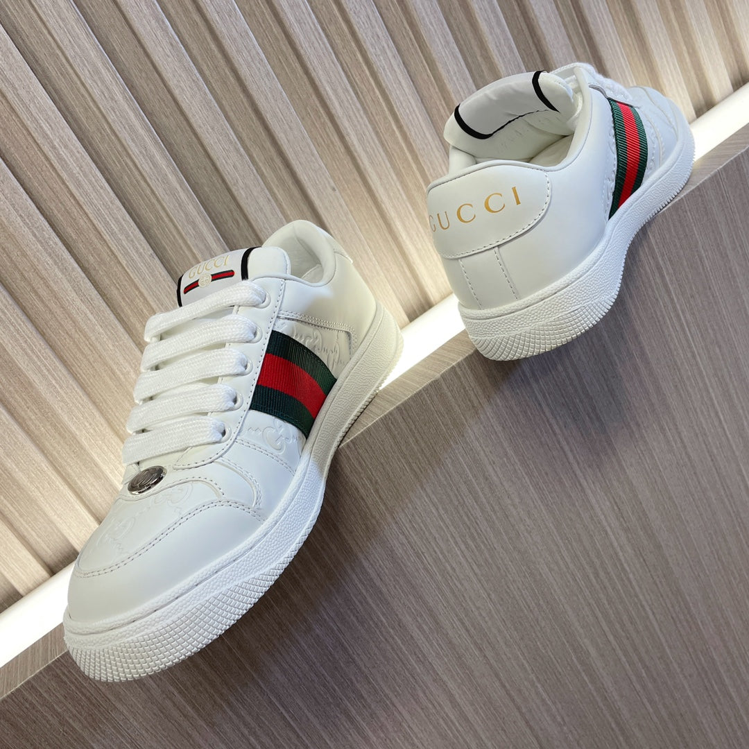 Pre-Owned Gucci Ace Sneakers with Signature Web Stripe