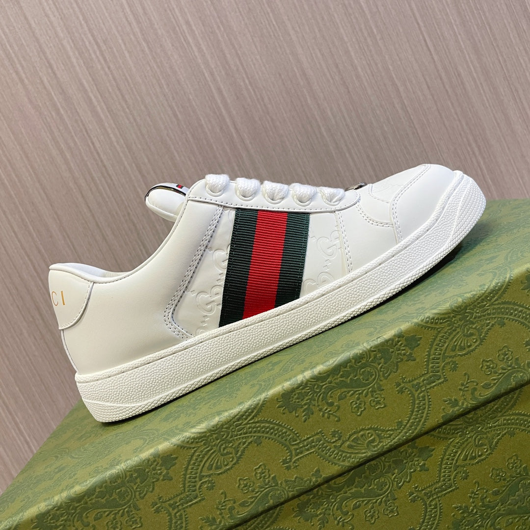 Pre-Owned Gucci Ace Sneakers with Signature Web Stripe