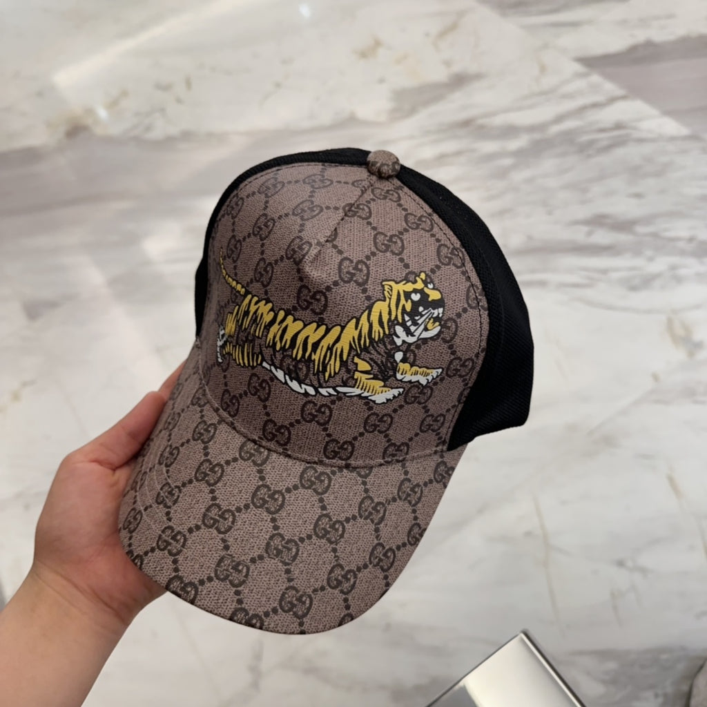 Pre-Owned Gucci Monogram Mesh Cap with Embroidered Logo