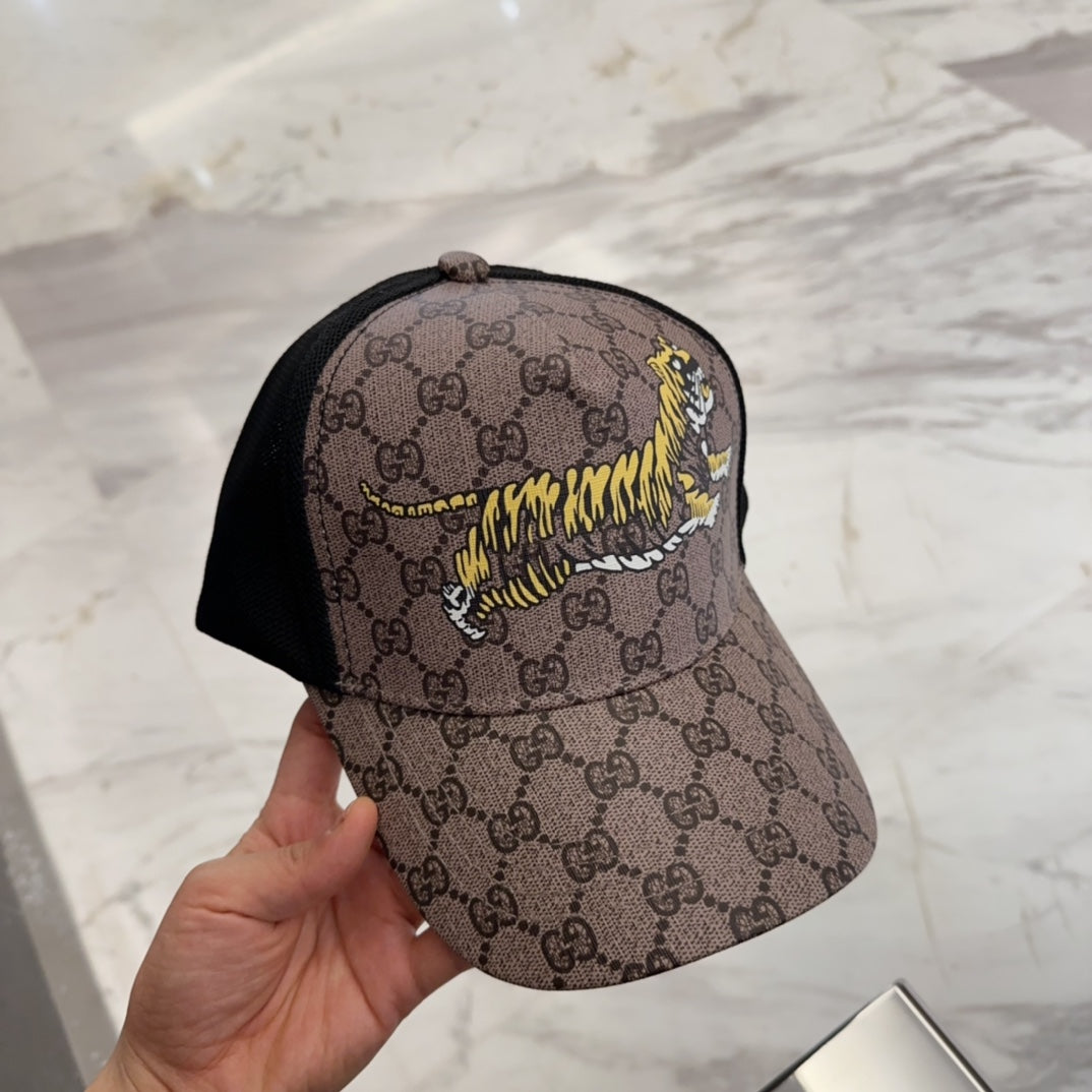 Pre-Owned Gucci Monogram Mesh Cap with Embroidered Logo
