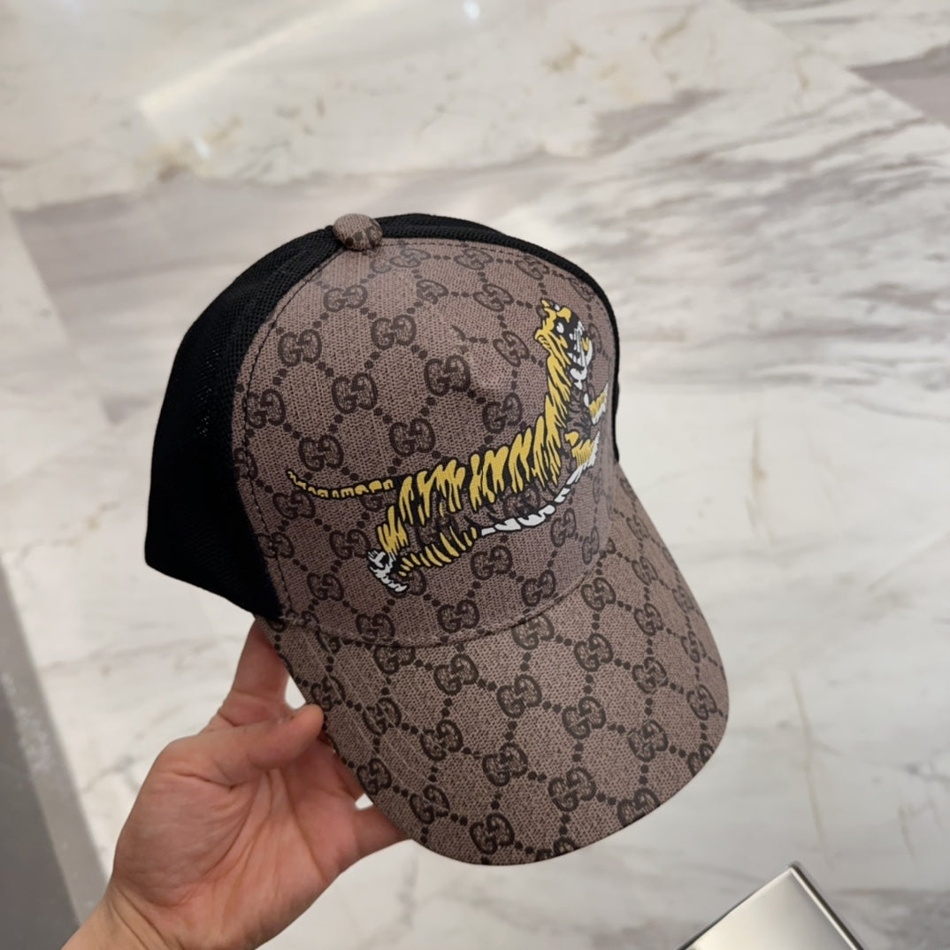 Pre-Owned Gucci Monogram Mesh Cap with Embroidered Logo