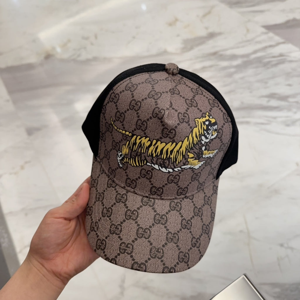 Pre-Owned Gucci Monogram Mesh Cap with Embroidered Logo