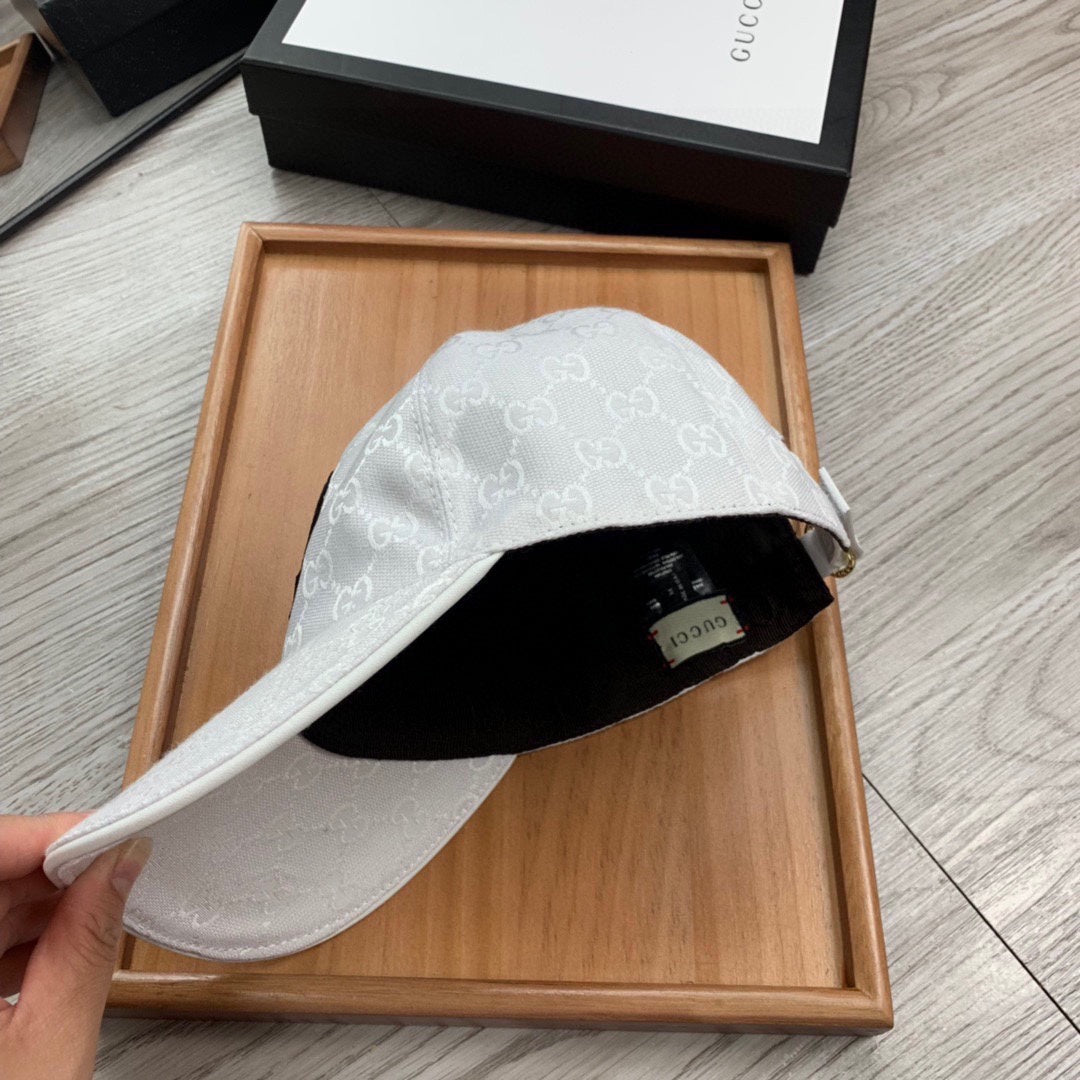 Pre-Owned Gucci × NY Yankees Collaboration Baseball Cap